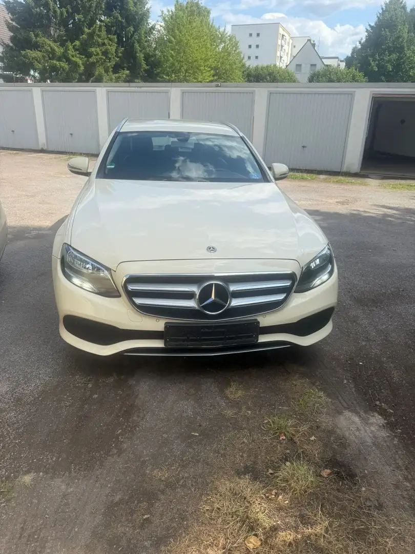 Mercedes-Benz E 200 d T 9G-TRONIC Avantgarde - 1