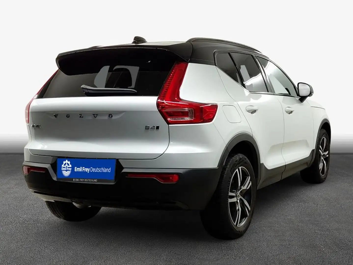 Volvo XC40 XC40 B4 B AWD Geartronic RDesign Weiß - 2