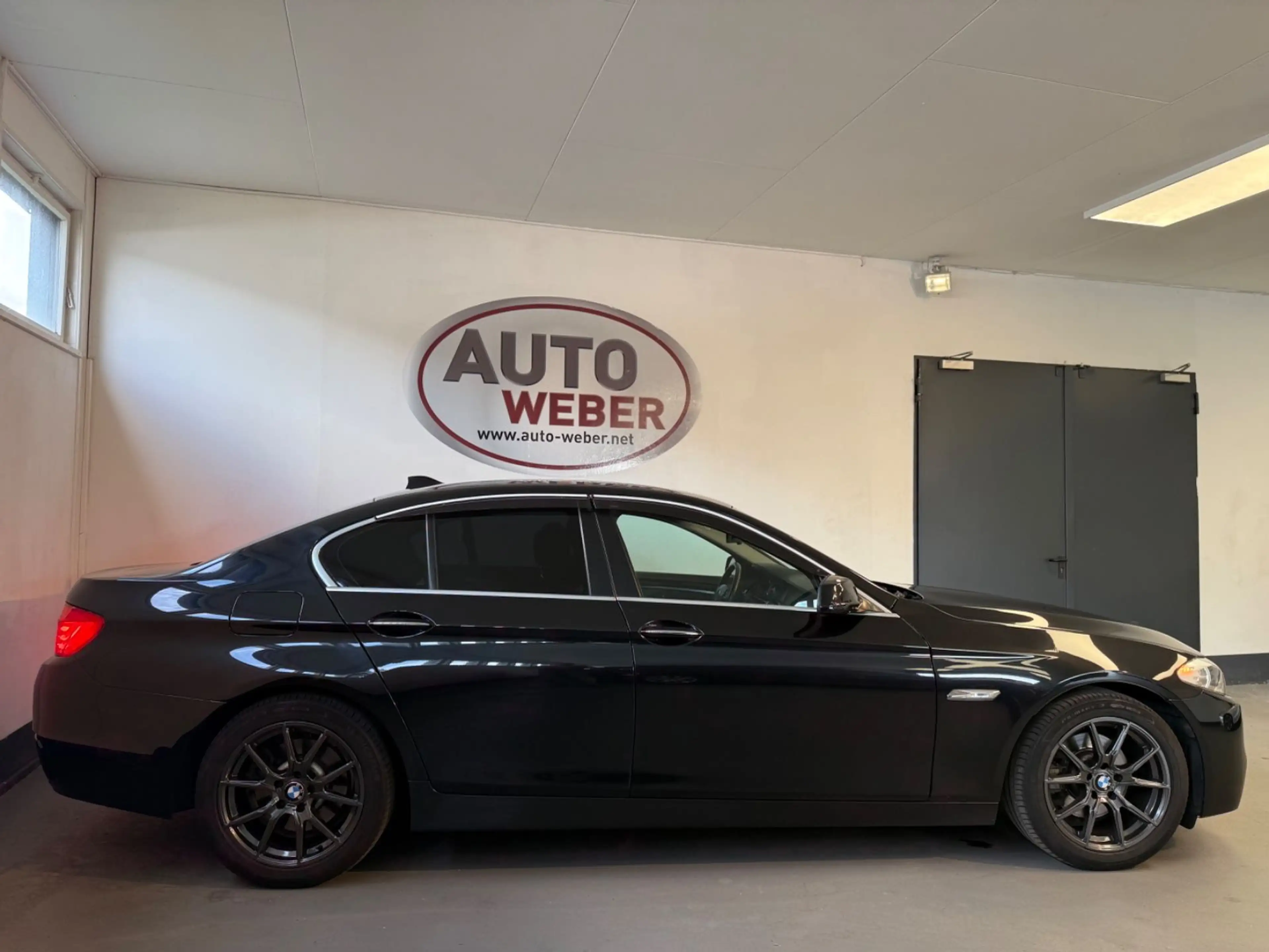 BMW 528 I A LIM*AUT*CLIMATIC*LEDER*NAVI*LM*M SPORT N — photo 7