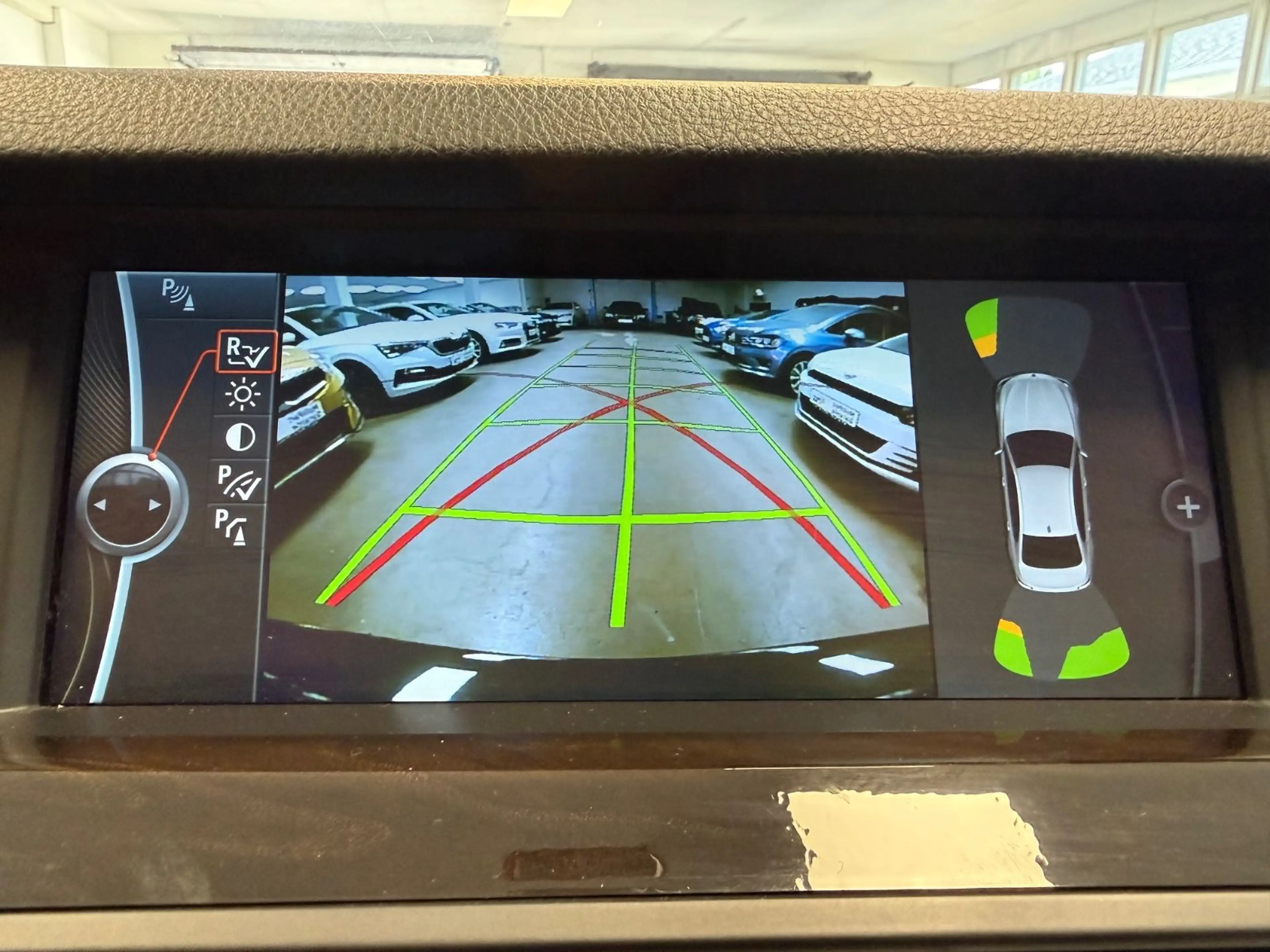 BMW 528 I A LIM*AUT*CLIMATIC*LEDER*NAVI*LM*M SPORT N — photo 13
