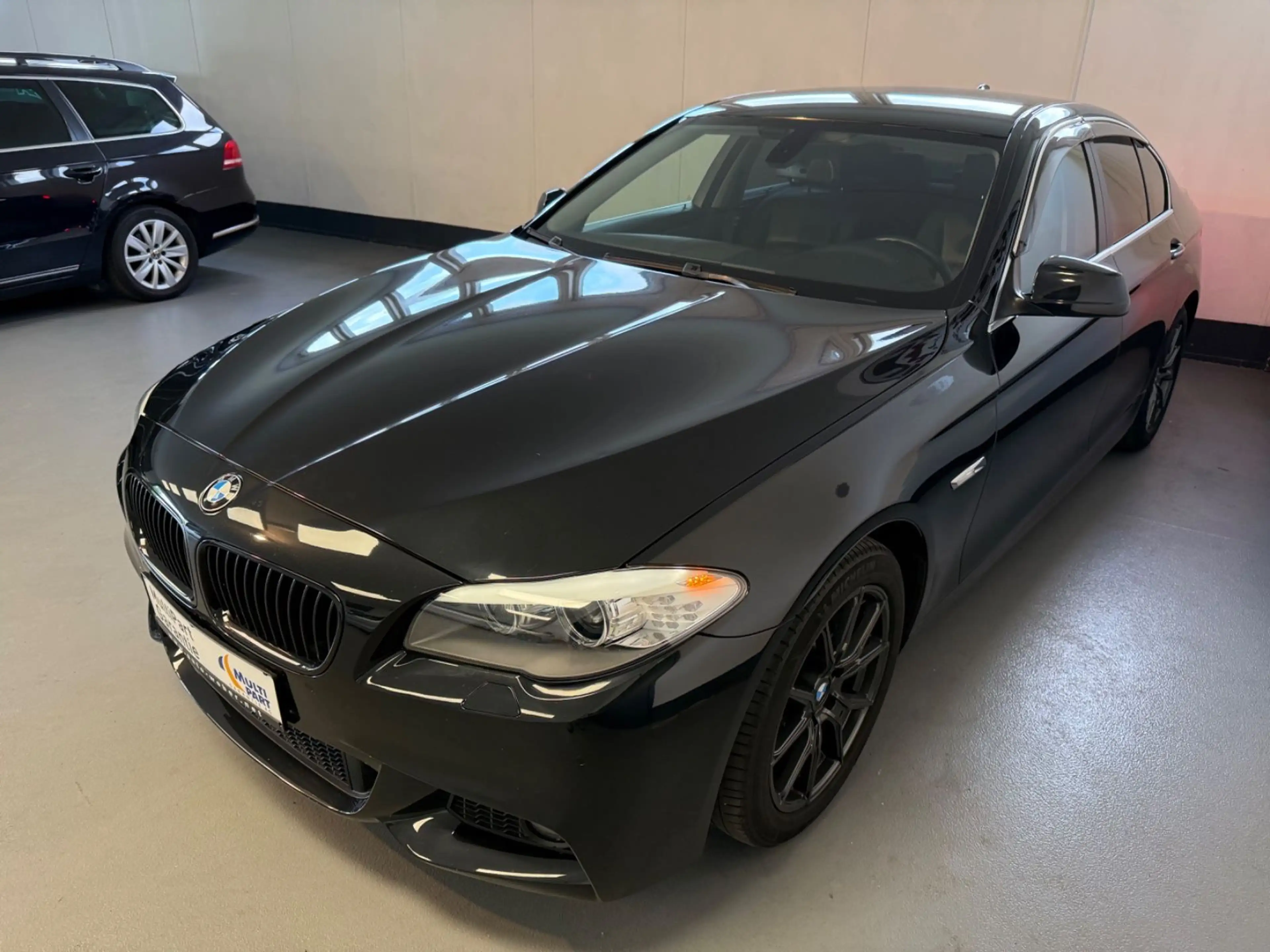 BMW 528 I A LIM*AUT*CLIMATIC*LEDER*NAVI*LM*M SPORT N — photo 3