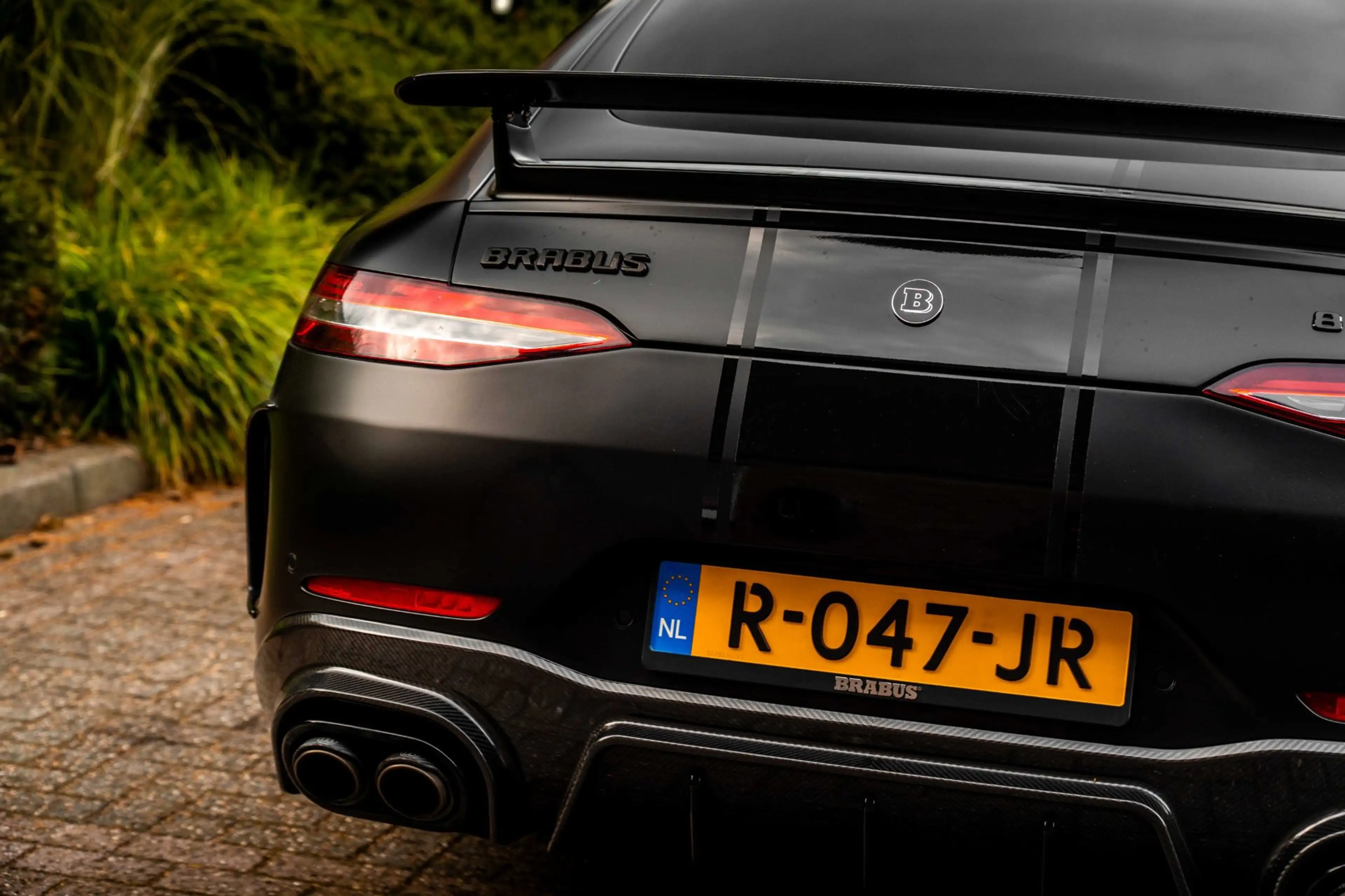 Mercedes-Benz AMG GT 4-Door Coupe 4.0 63 S 4MATIC+ Premium + BRABUS 800 — photo 46