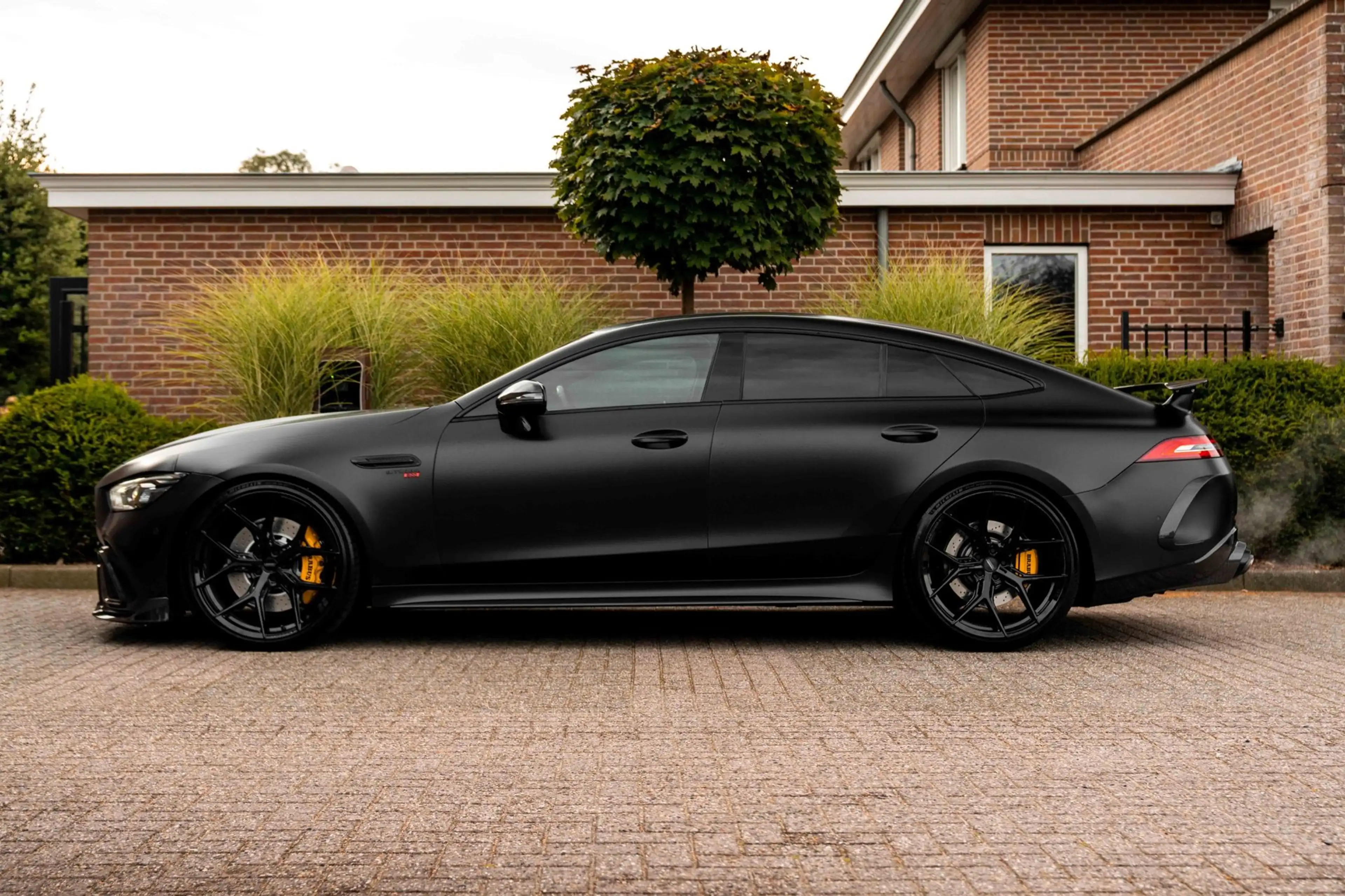 Mercedes-Benz AMG GT 4-Door Coupe 4.0 63 S 4MATIC+ Premium + BRABUS 800 — photo 5