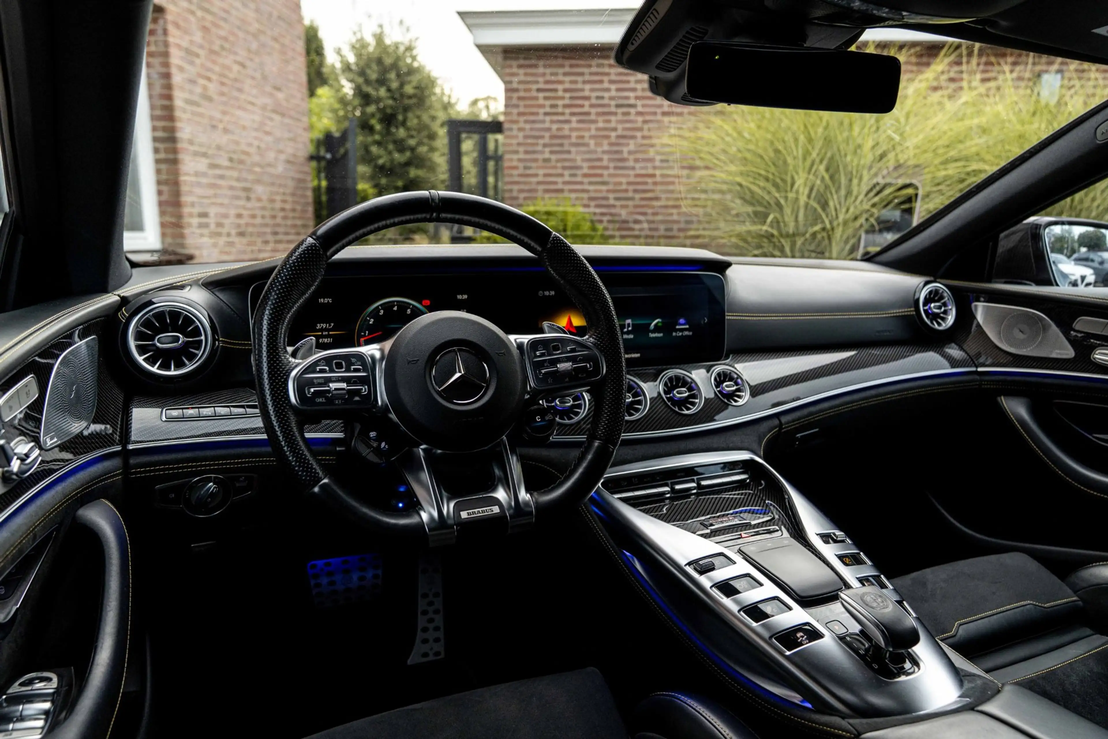 Mercedes-Benz AMG GT 4-Door Coupe 4.0 63 S 4MATIC+ Premium + BRABUS 800 — photo 11