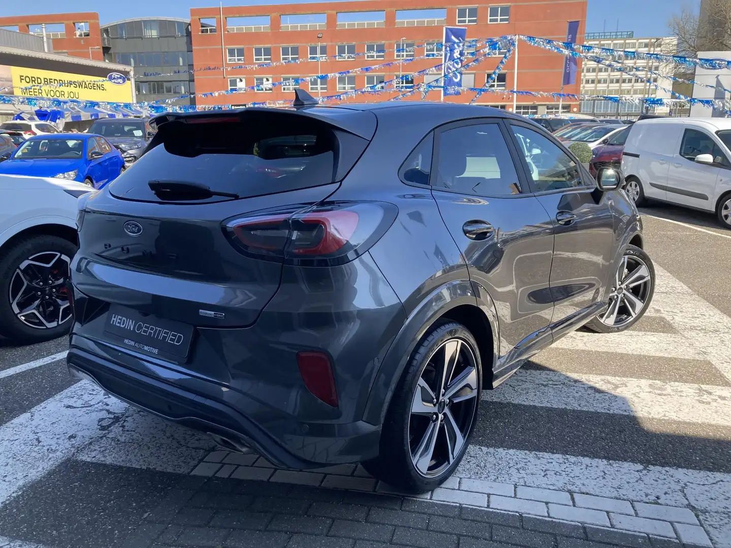 Ford Puma 1.0 EcoBoost Hybrid ST-Line X | 19" Lichtmetalen v Grijs - 2