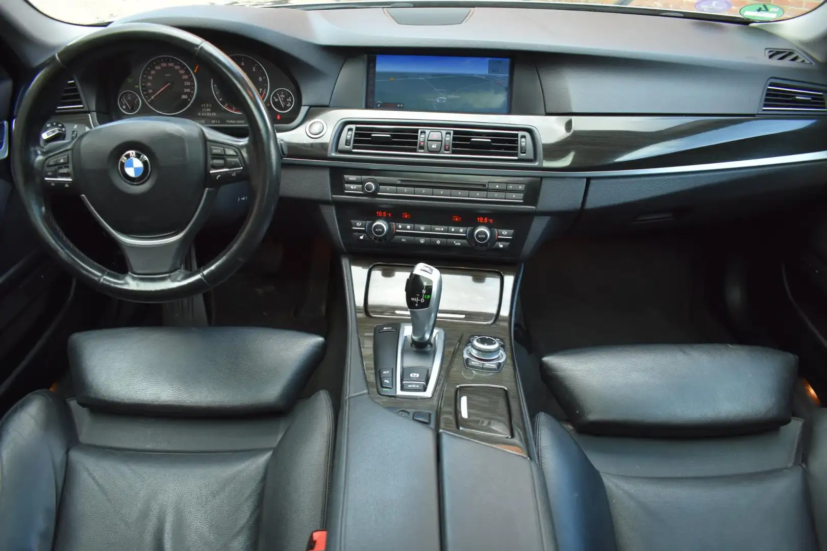 BMW 535 5-serie 535i '10 Motor defect Xenon Cruise Leder Šedá - 2