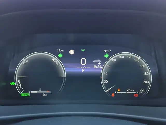 Toyota C-HR view 11