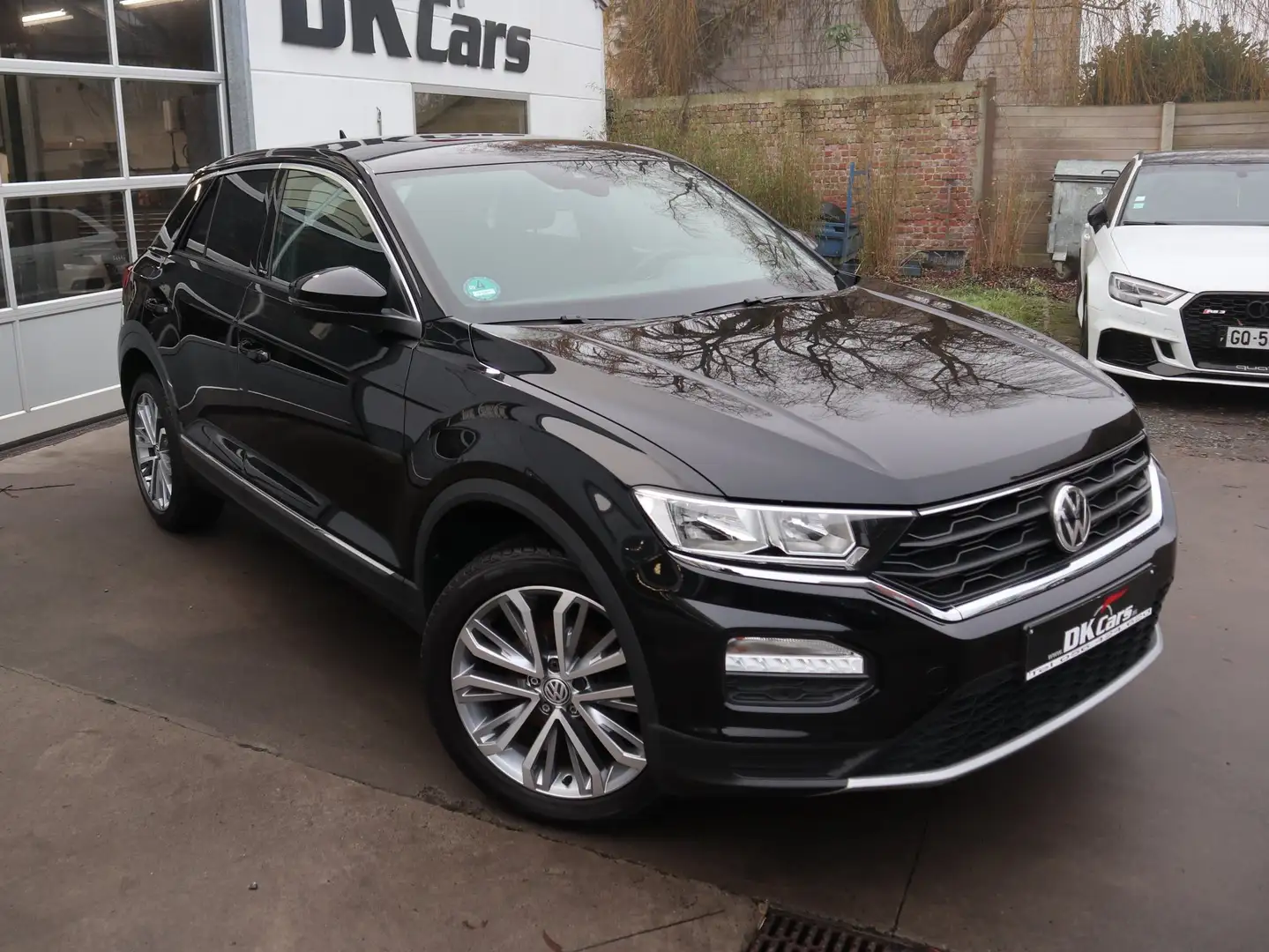 Volkswagen T-Roc 1.5TSI  PRIJS DALING 150pk Carplay/Navi/Digi combi Nero - 1