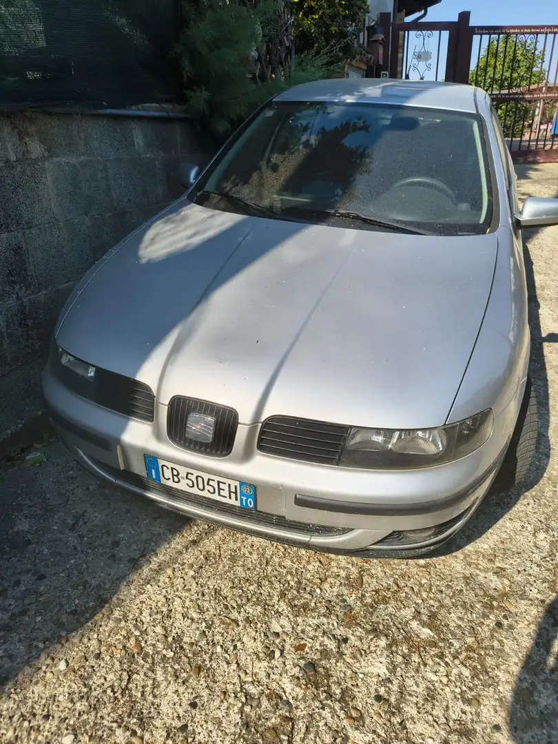 SEAT Leon Leon I 2000 1.6 16v Signo 105cv Grey - 2