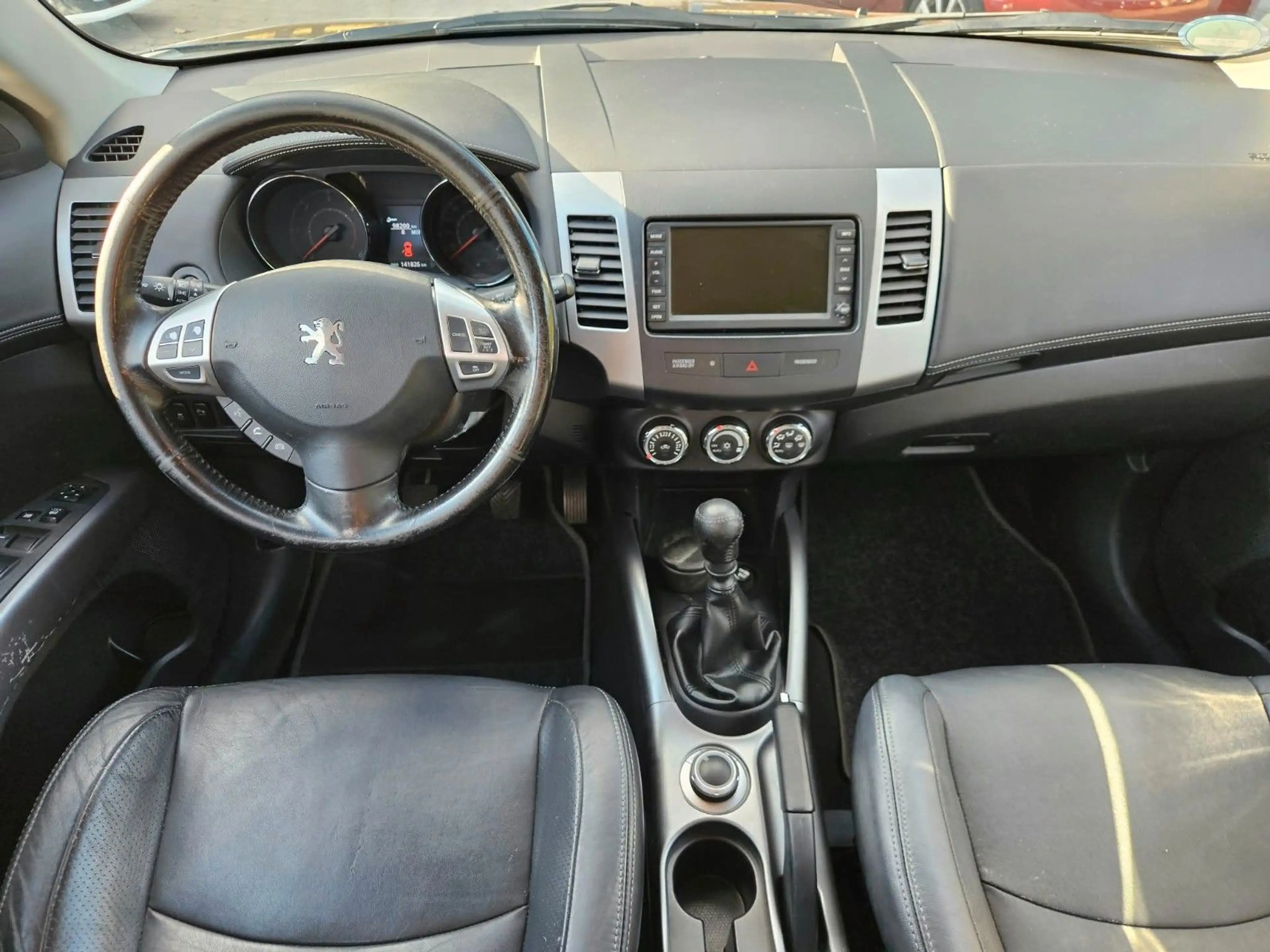 Peugeot 4007 Platinum 4x4 — photo 14