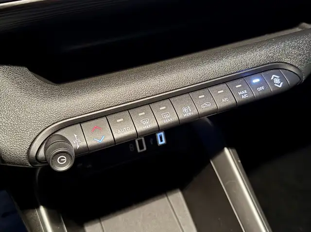 Jeep Avenger view 10