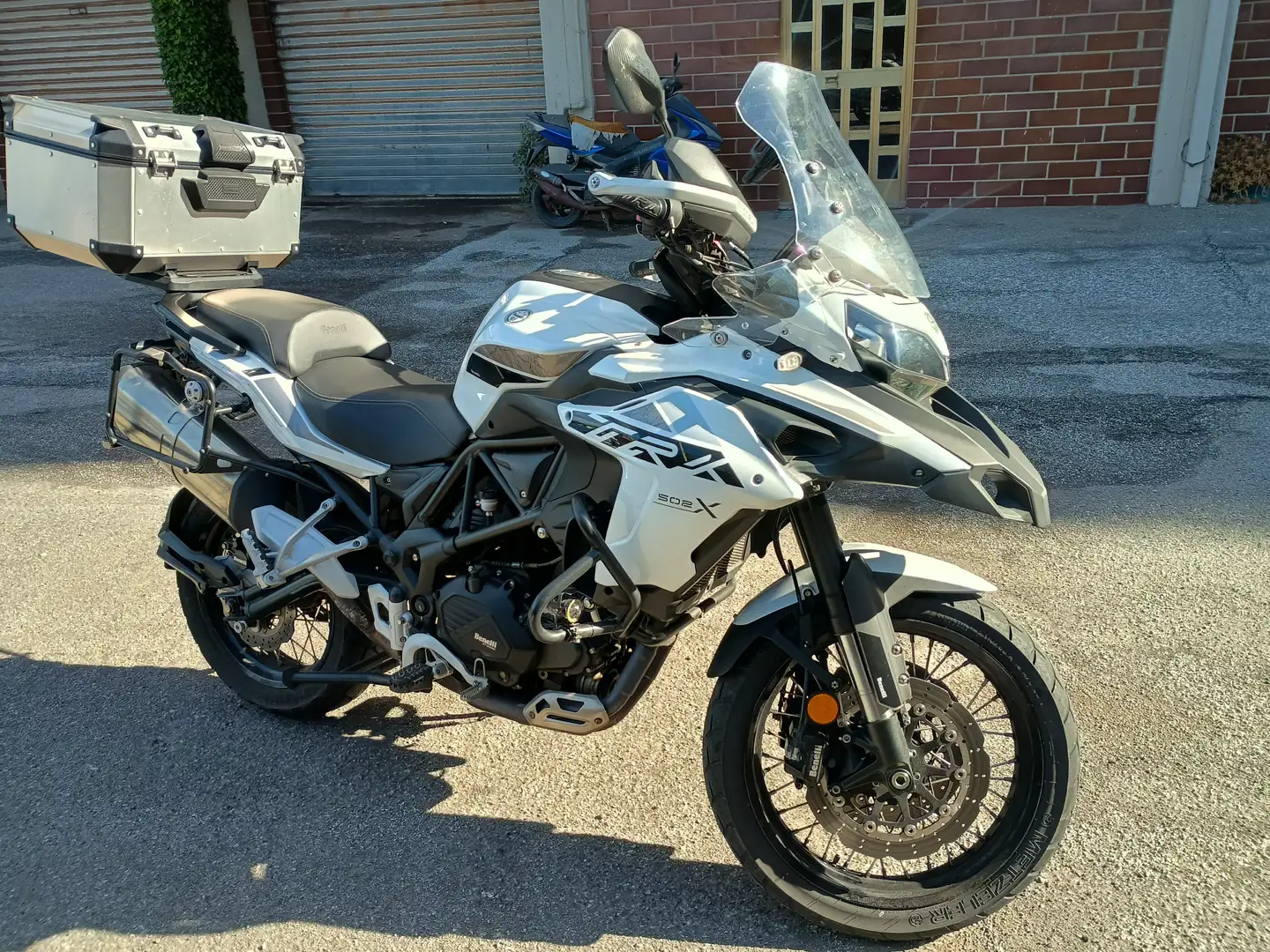 Benelli TRK 502 502x Alb - 1