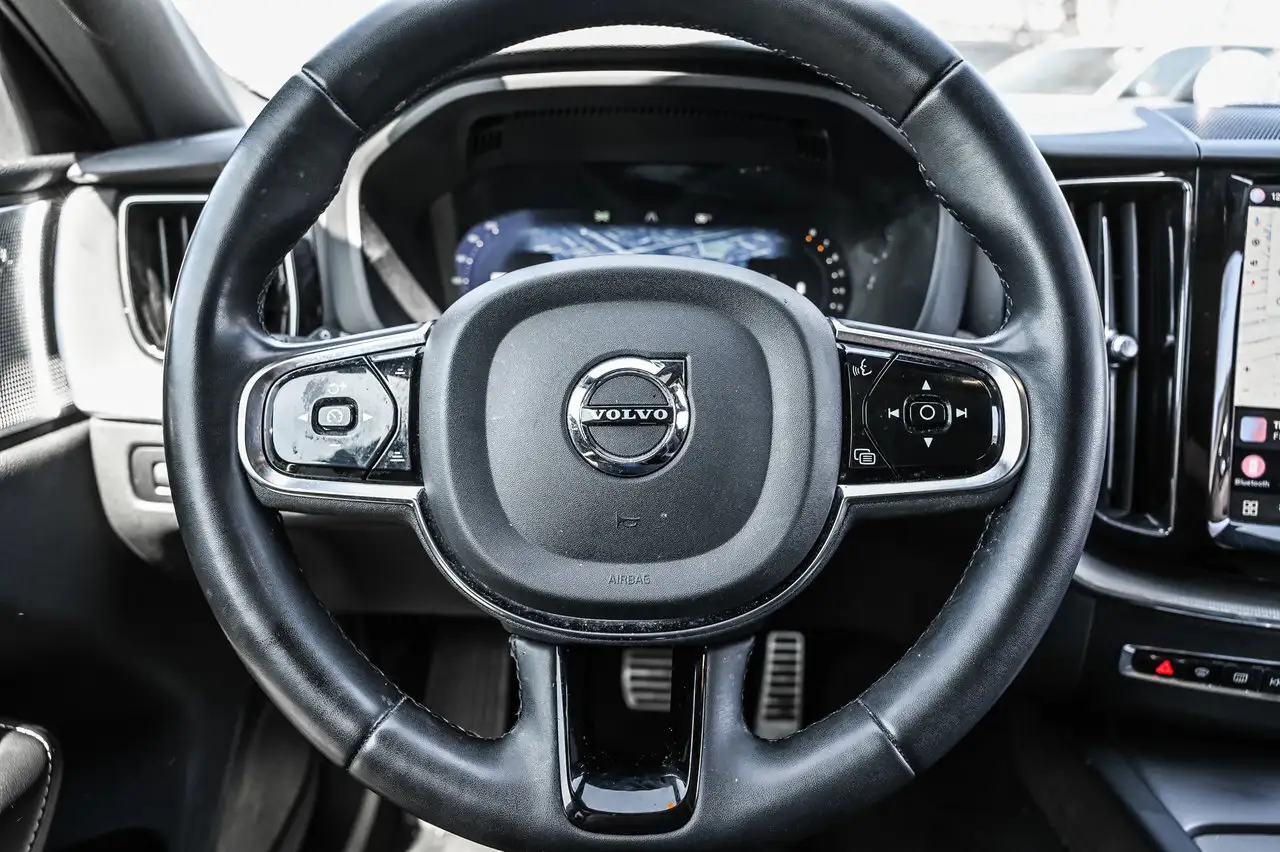 Volvo XC60 снимка Volvo XC60