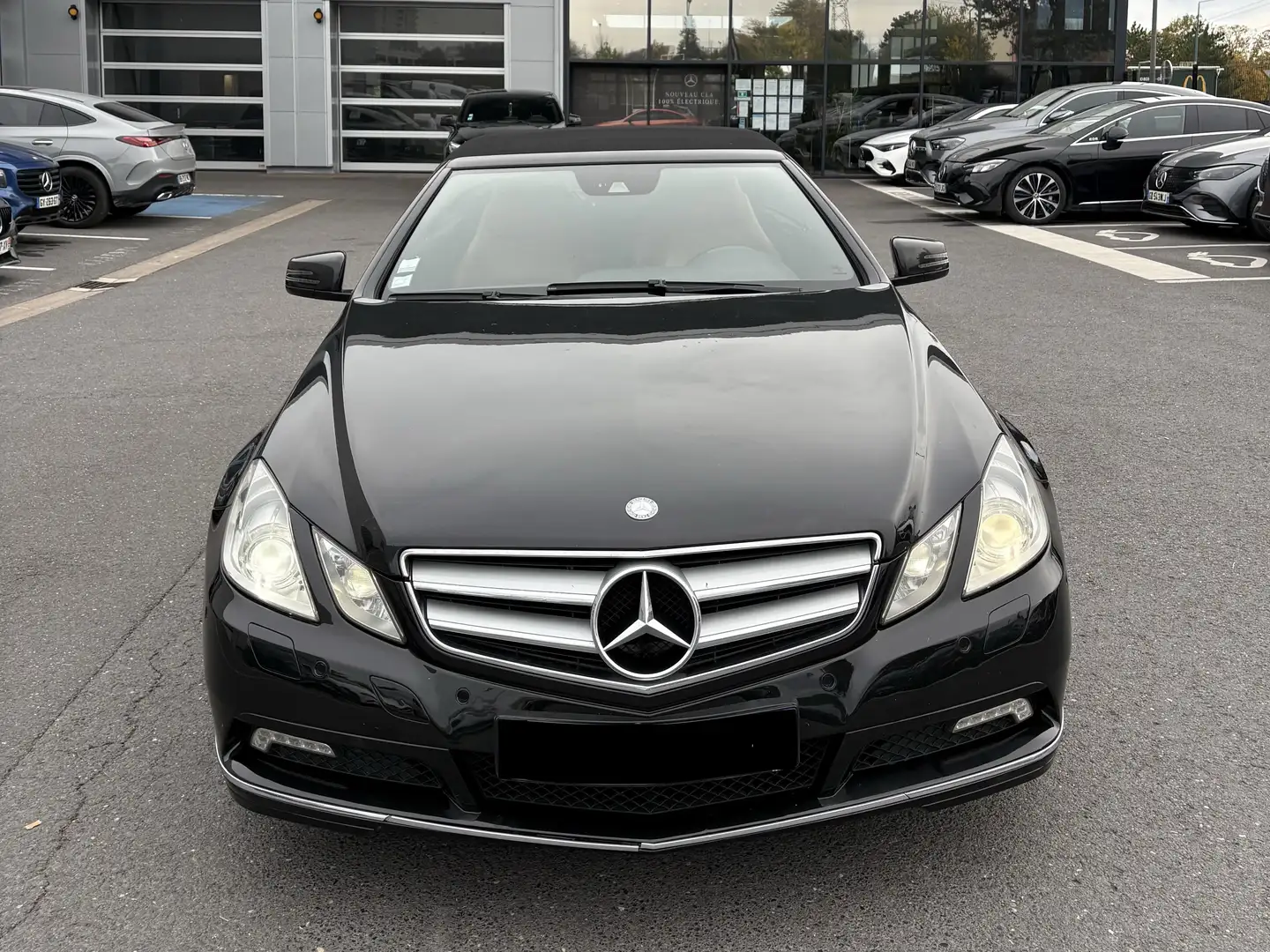 Mercedes-Benz E 350 Classe E Cabriolet 350 CDI BlueEfficiency Executive A Noir - 1