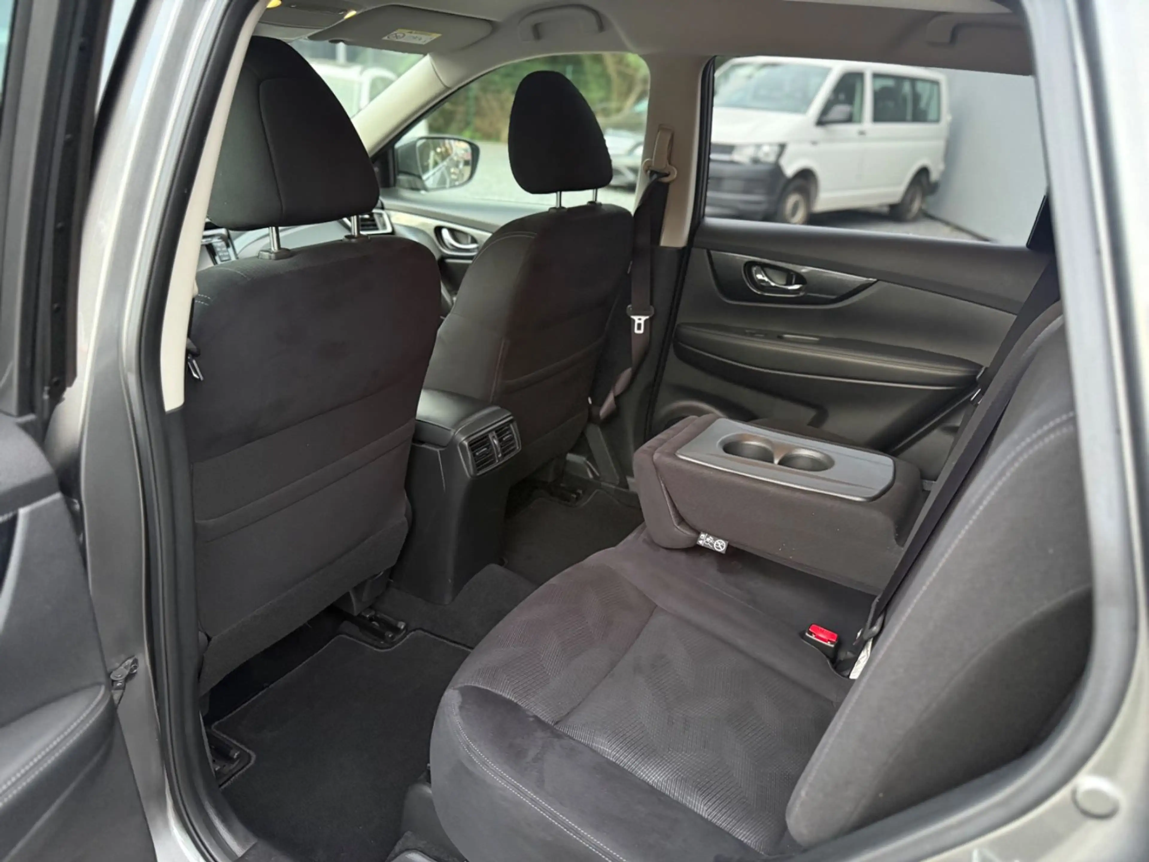 Nissan X-Trail Acenta 4x4 Kamera*1 Hand — photo 13