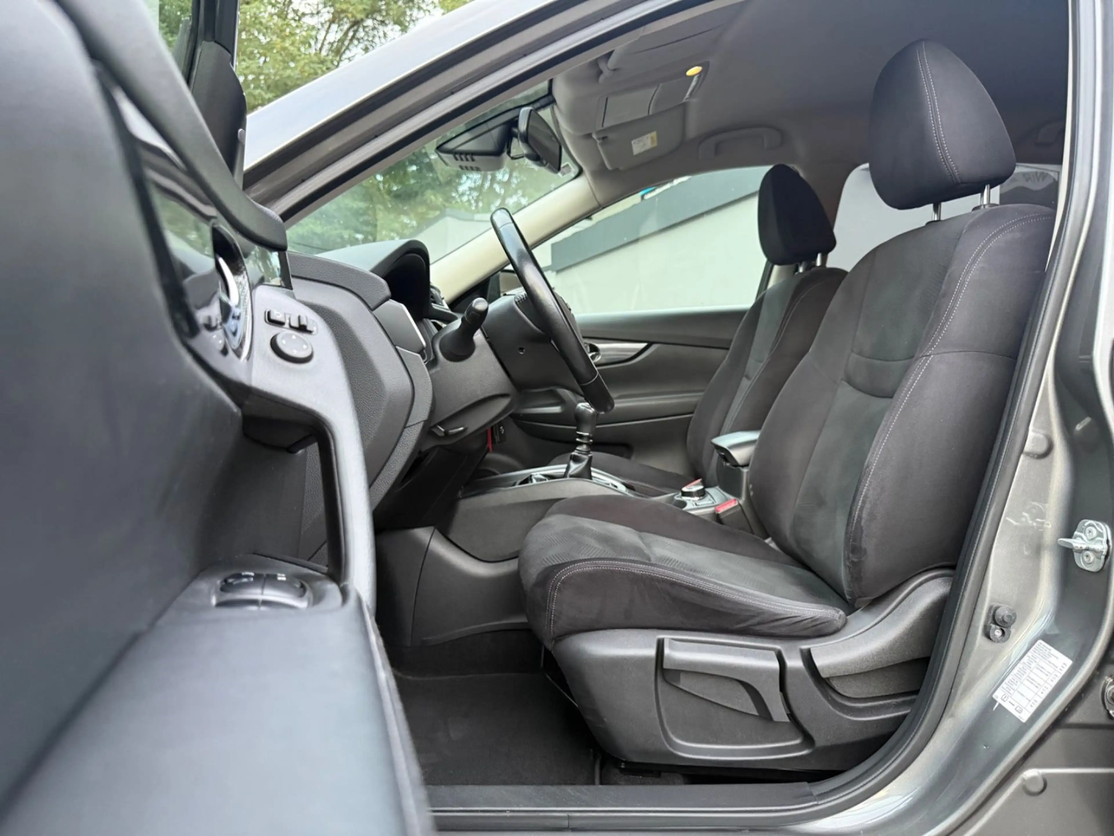 Nissan X-Trail Acenta 4x4 Kamera*1 Hand — photo 10