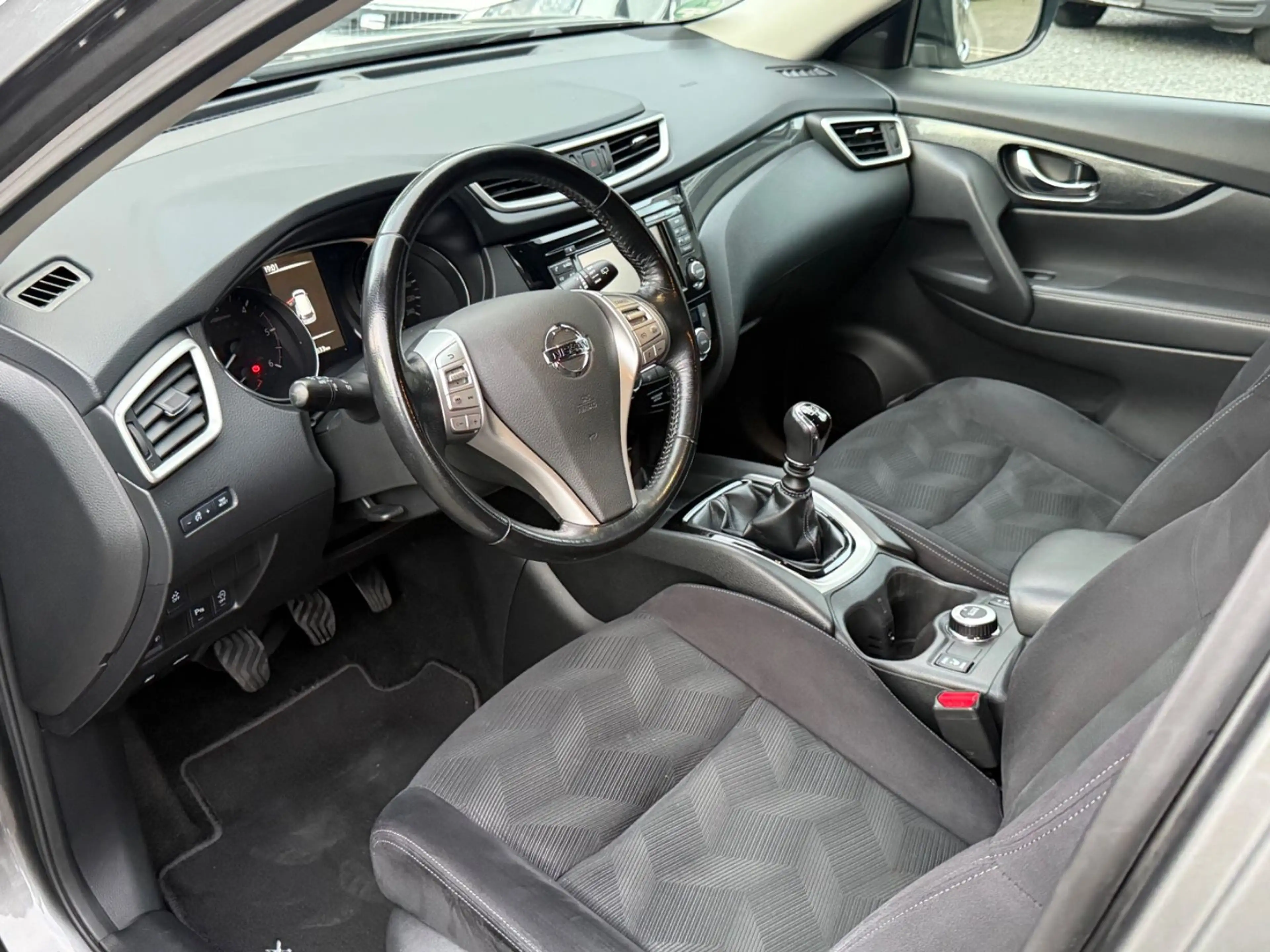 Nissan X-Trail Acenta 4x4 Kamera*1 Hand — photo 11