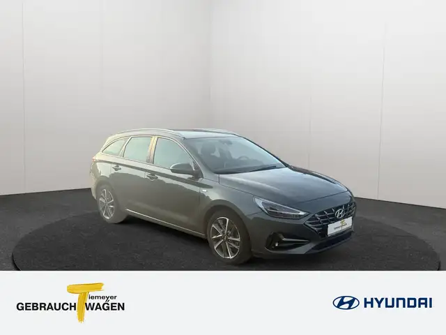 Hyundai I30 view 3