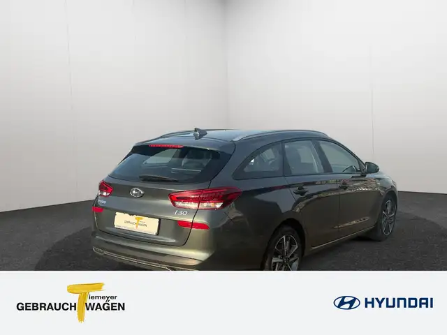 Hyundai I30 view 5