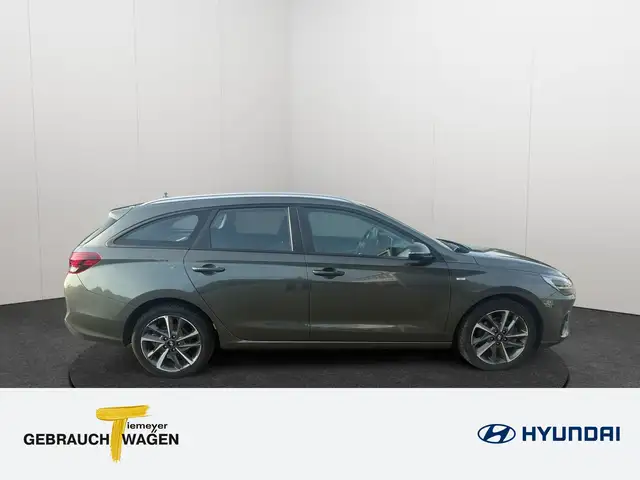 Hyundai I30 view 4