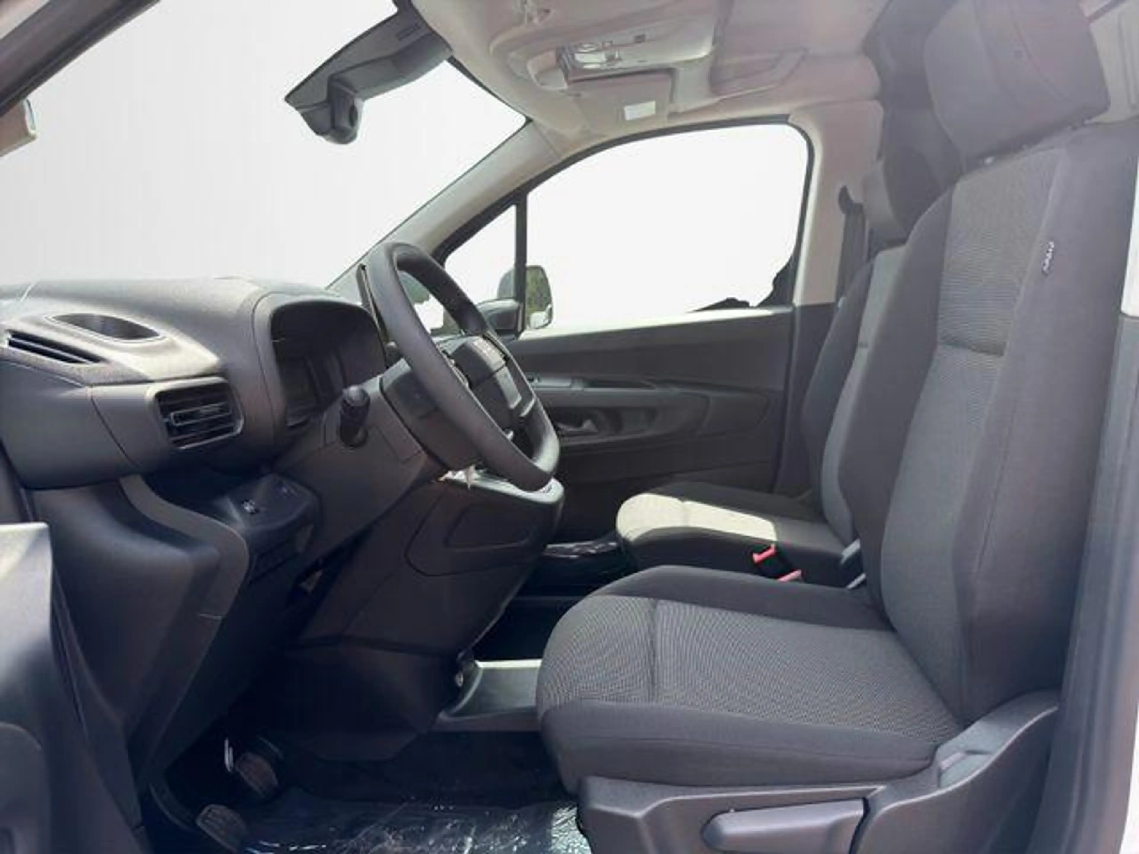Fiat Doblo Kasten M 1.5l HDi /RFK/10" Infotainment/ 74 kW ... — photo 6