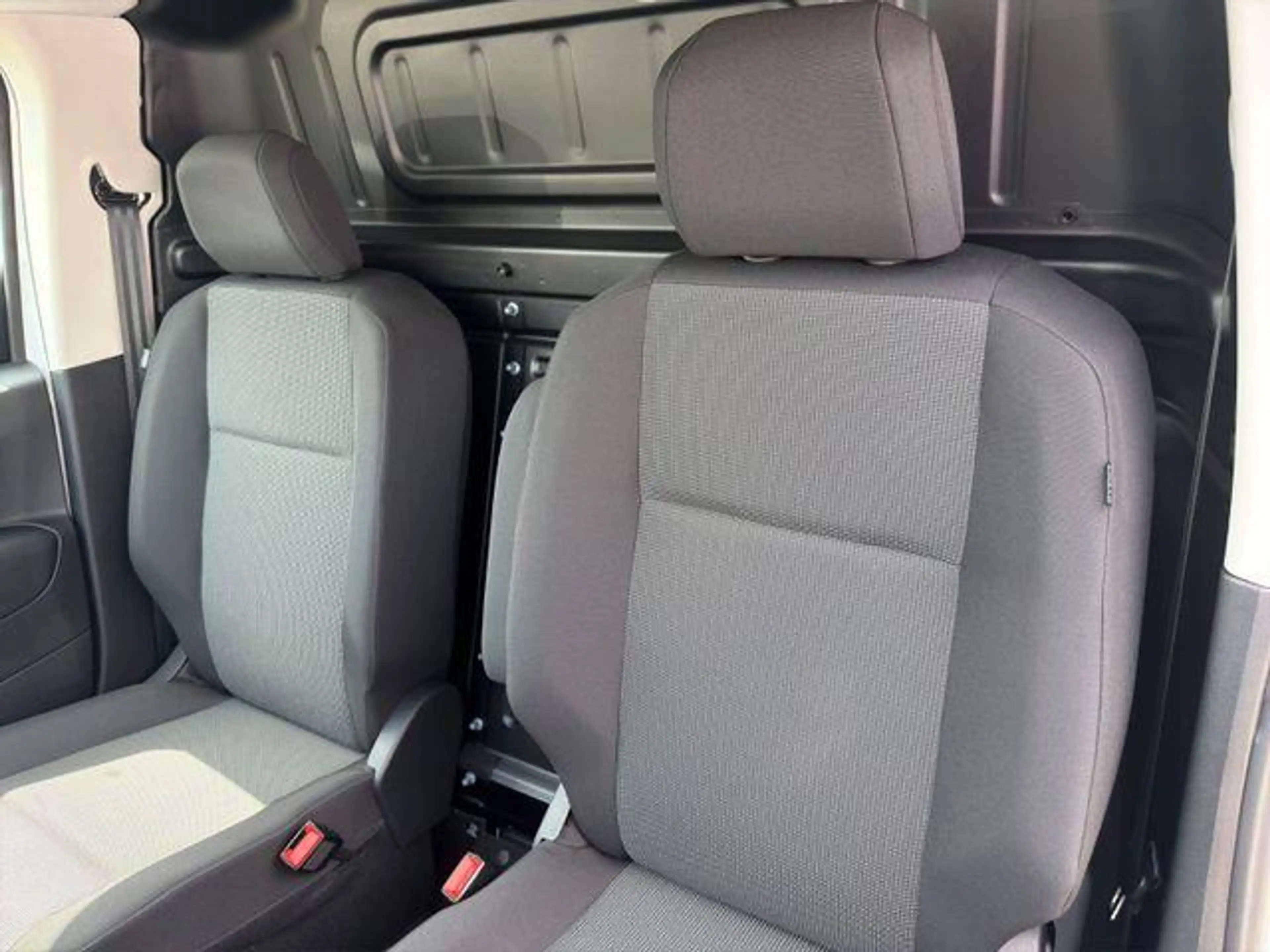 Fiat Doblo Kasten M 1.5l HDi /RFK/10" Infotainment/ 74 kW ... — photo 9