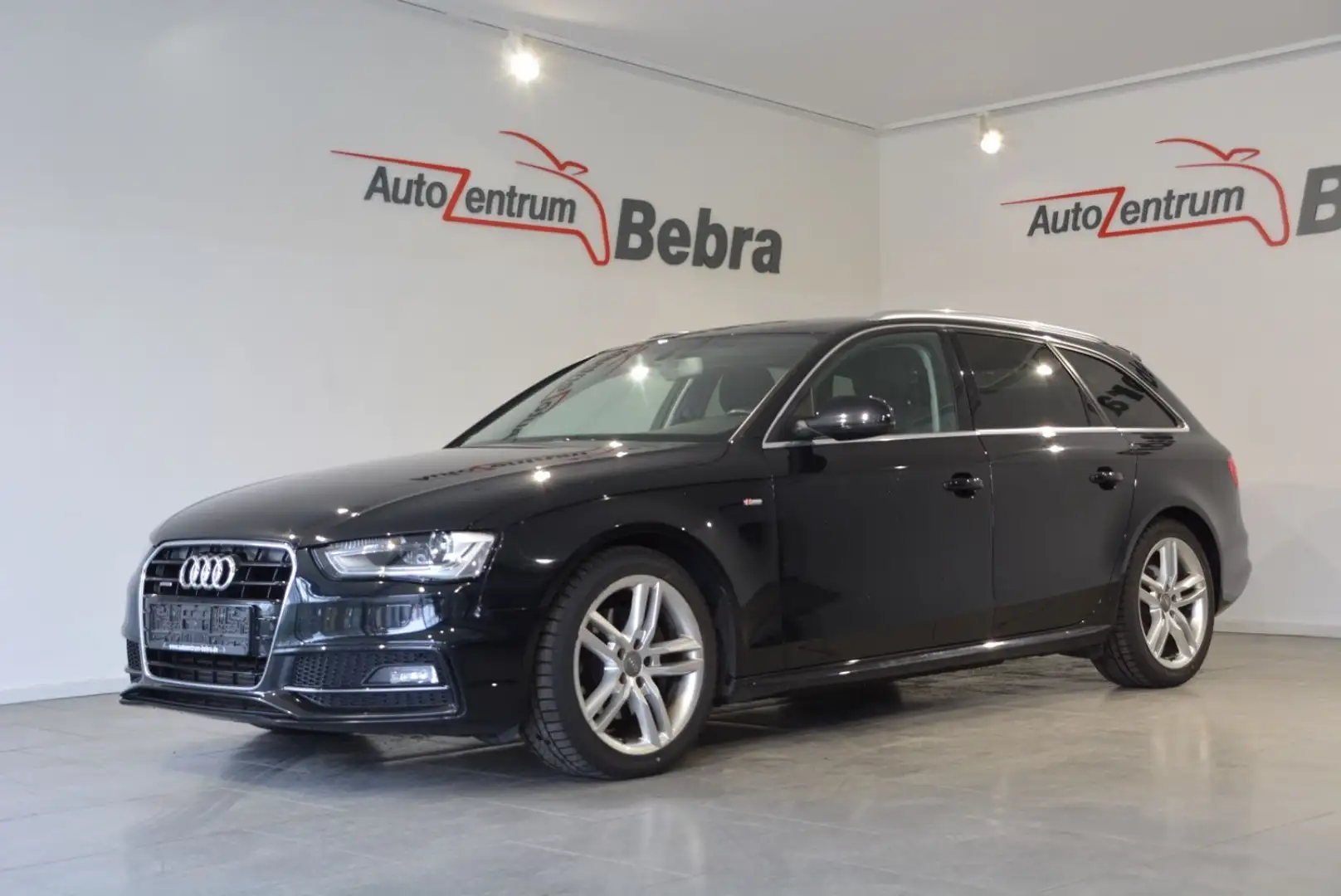 Audi A4 Avant 3.0 TDI quattro S-Line Sport Plus Xenon Schwarz - 1