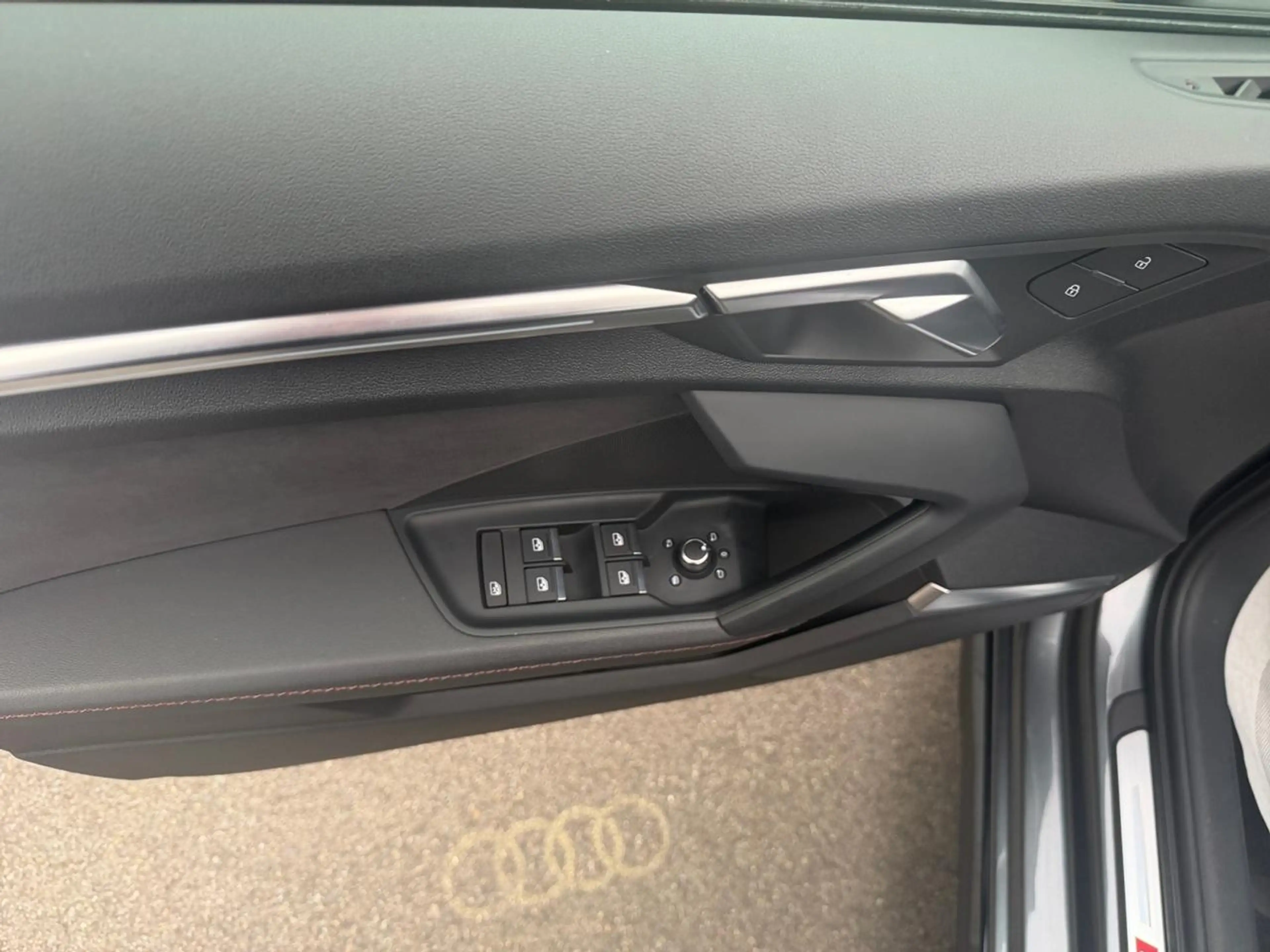 Audi A3 A3 35 TFSI Business Edition S line S tronic — photo 4
