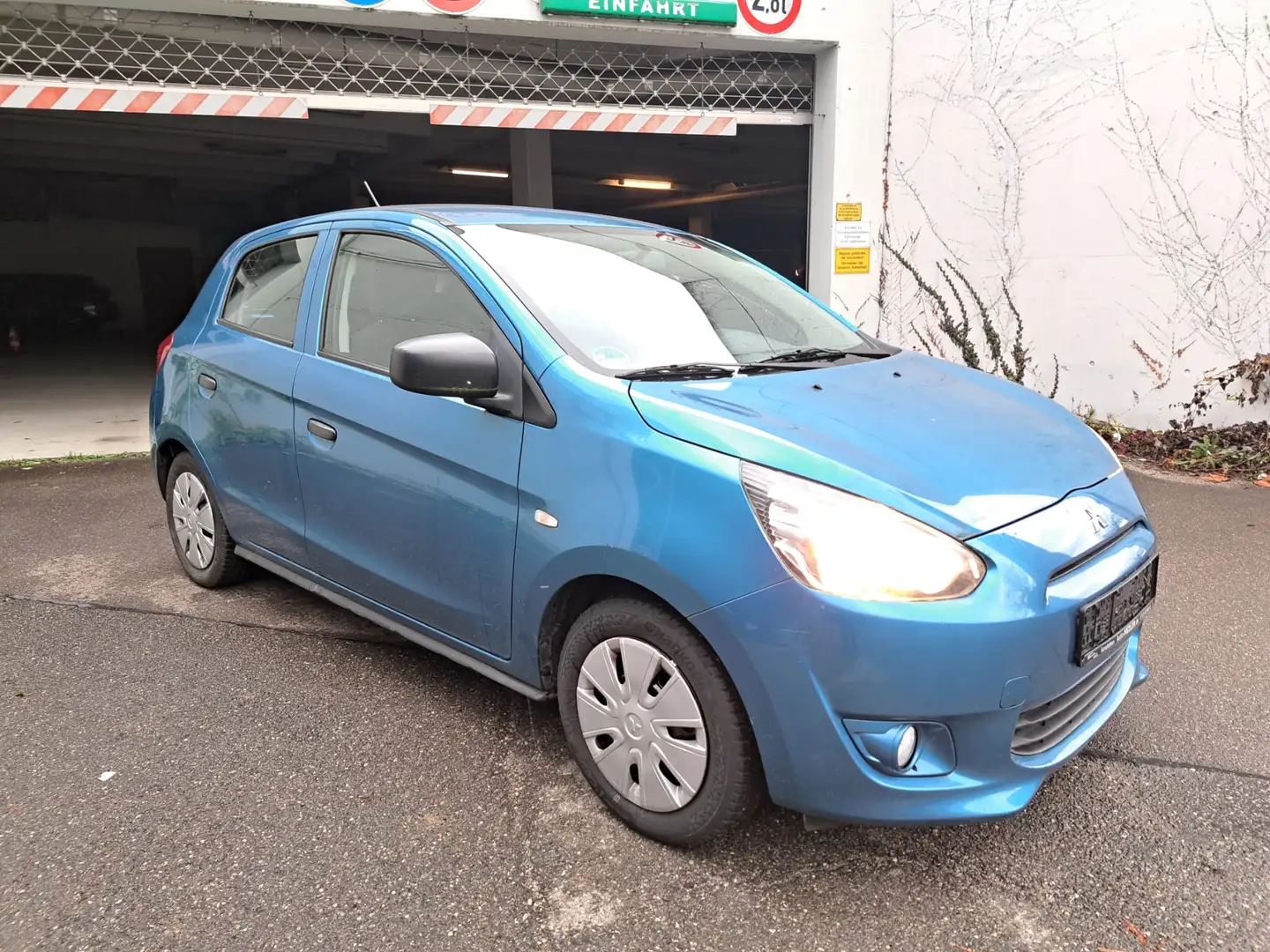 Mitsubishi Space Star Diamant Edition Blau - 2