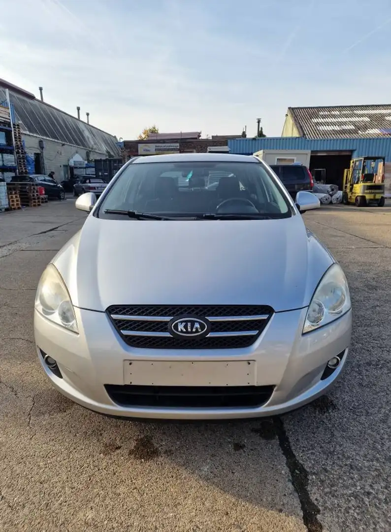 Kia Ceed / cee'd 1.6 CRDi EX ISG EcoDynamics // Prete a immatricul Gris - 2