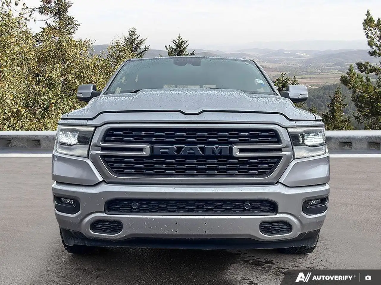 RAM 1500 снимка RAM 1500