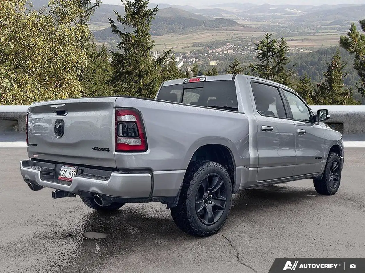 RAM 1500 снимка RAM 1500
