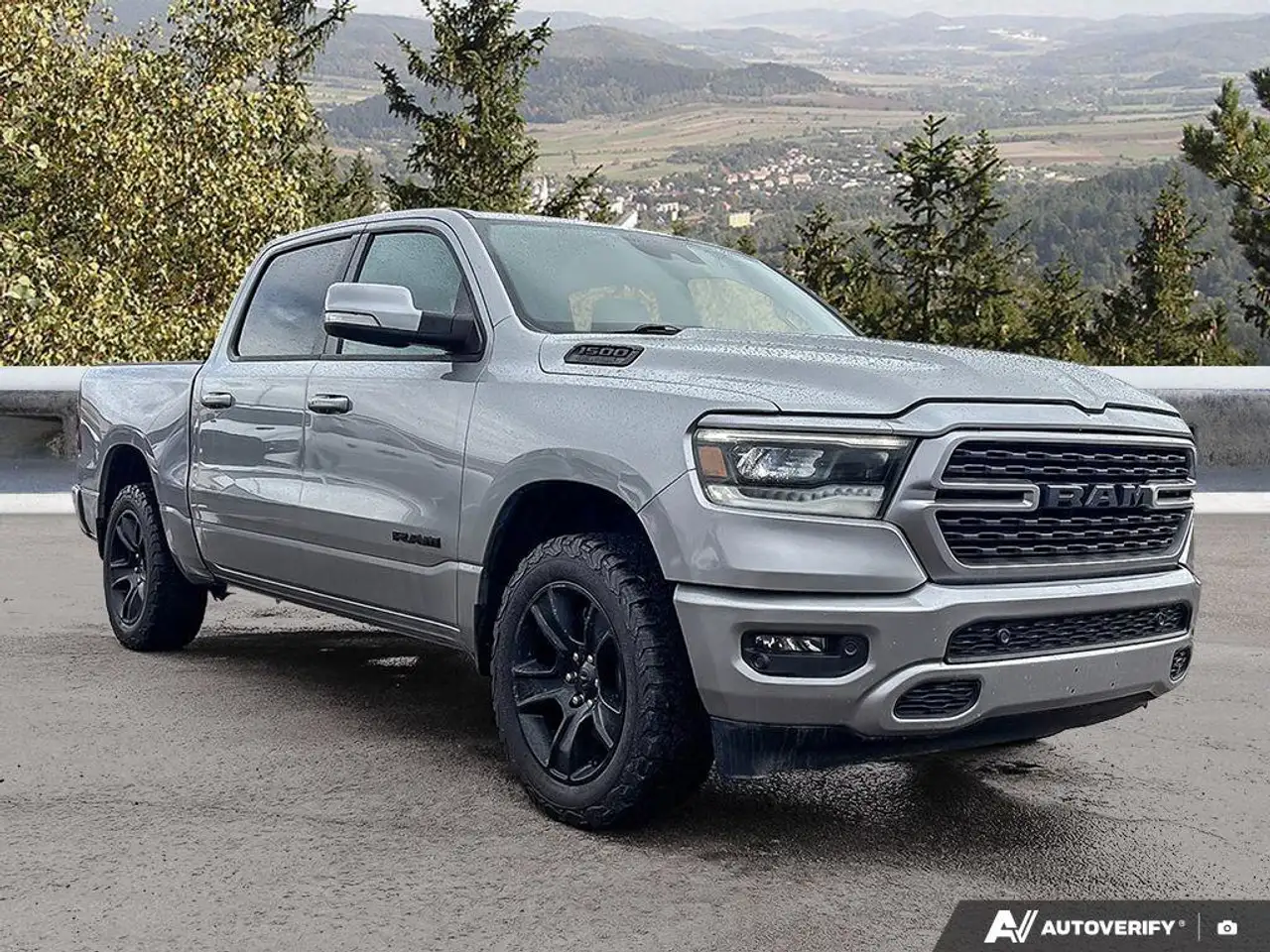 RAM 1500 снимка RAM 1500