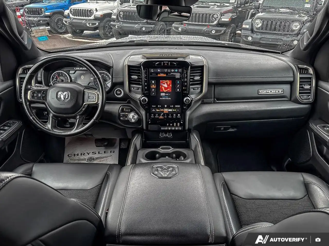 RAM 1500 снимка RAM 1500