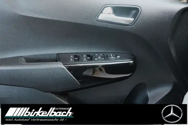 Kia Picanto view 9