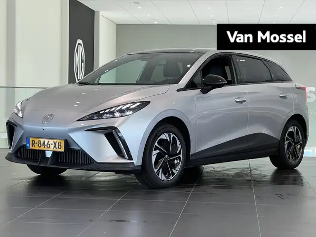 MG MG4 Long Range Luxury 64 kWh | Navi | Camera | Trekhaa