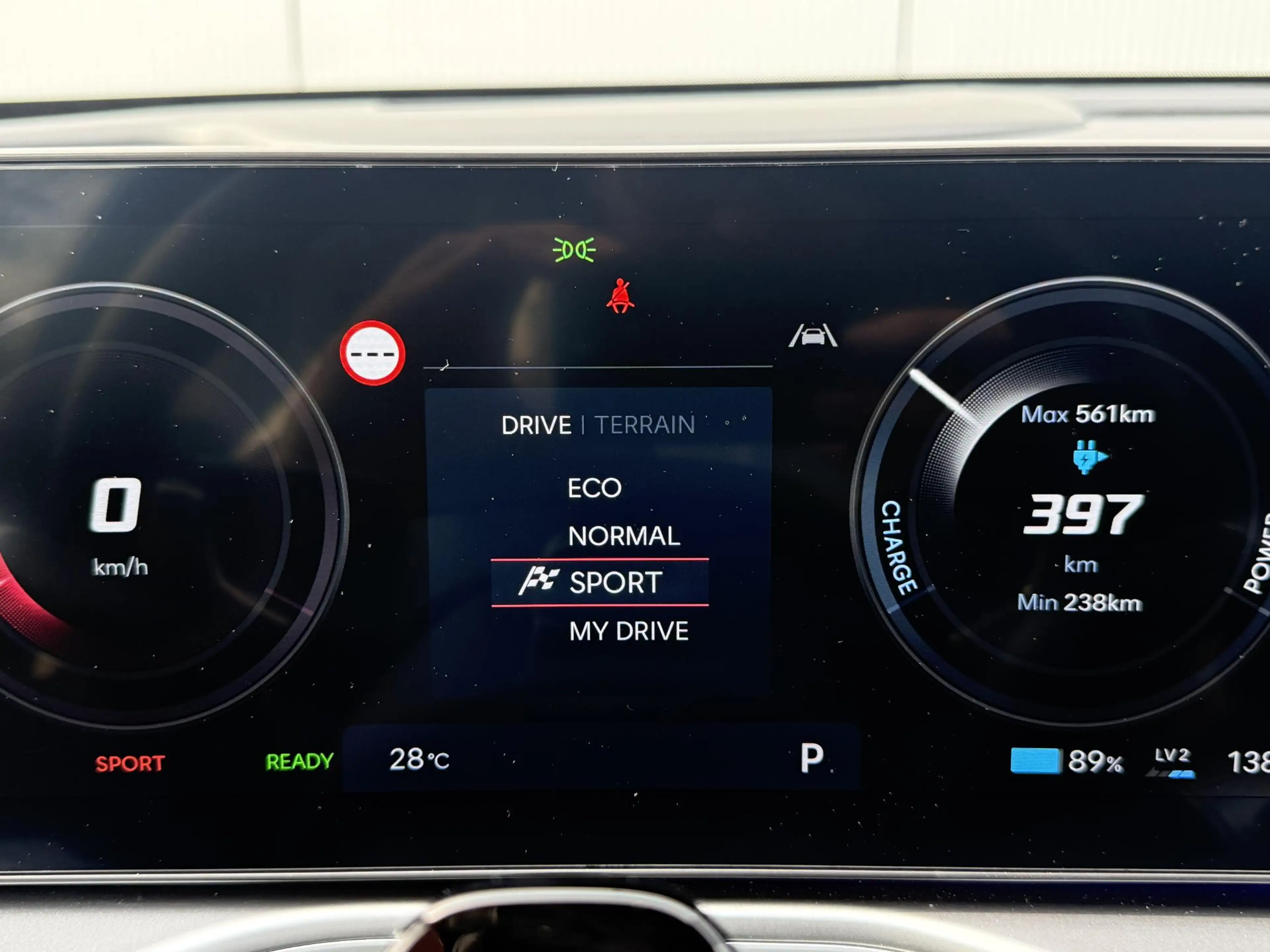 Hyundai IONIQ 9 Lounge AWD 6p. 110.3 kWh / 6 persoons / Full optio — photo 48