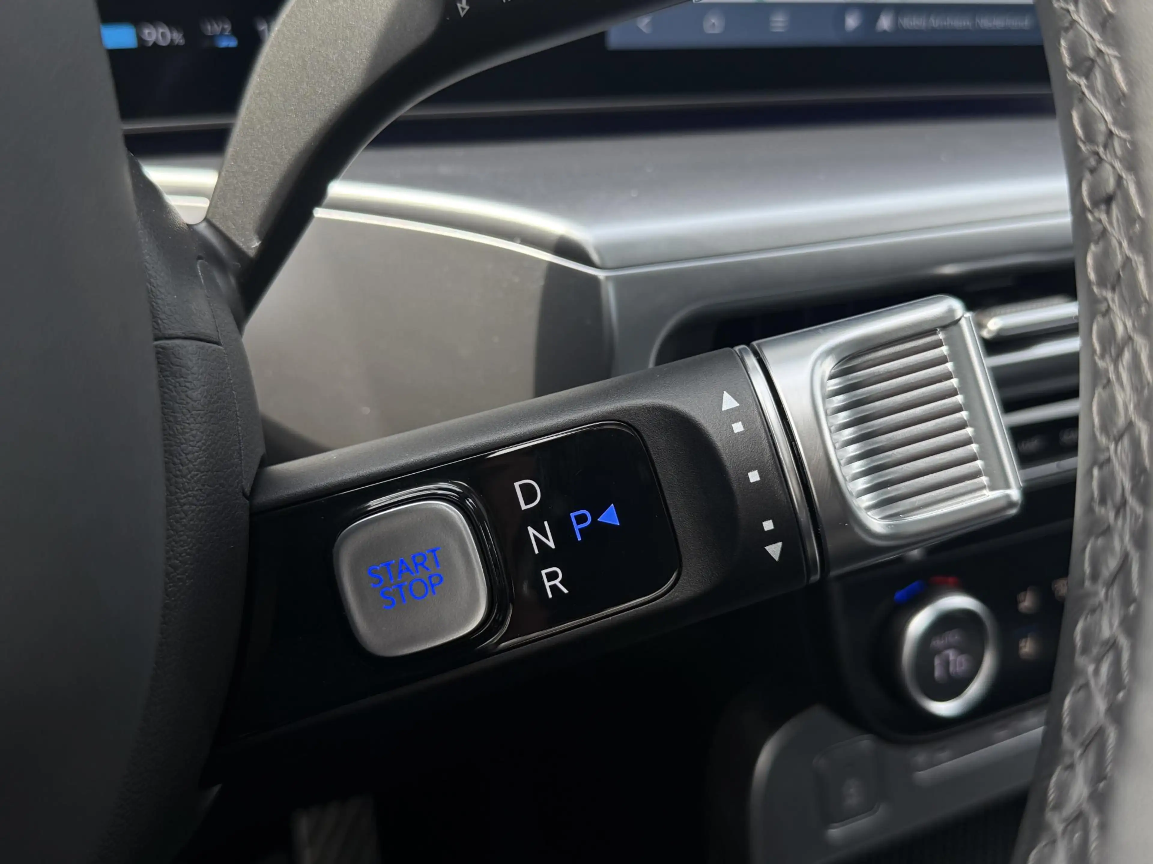 Hyundai IONIQ 9 Lounge AWD 6p. 110.3 kWh / 6 persoons / Full optio — photo 29