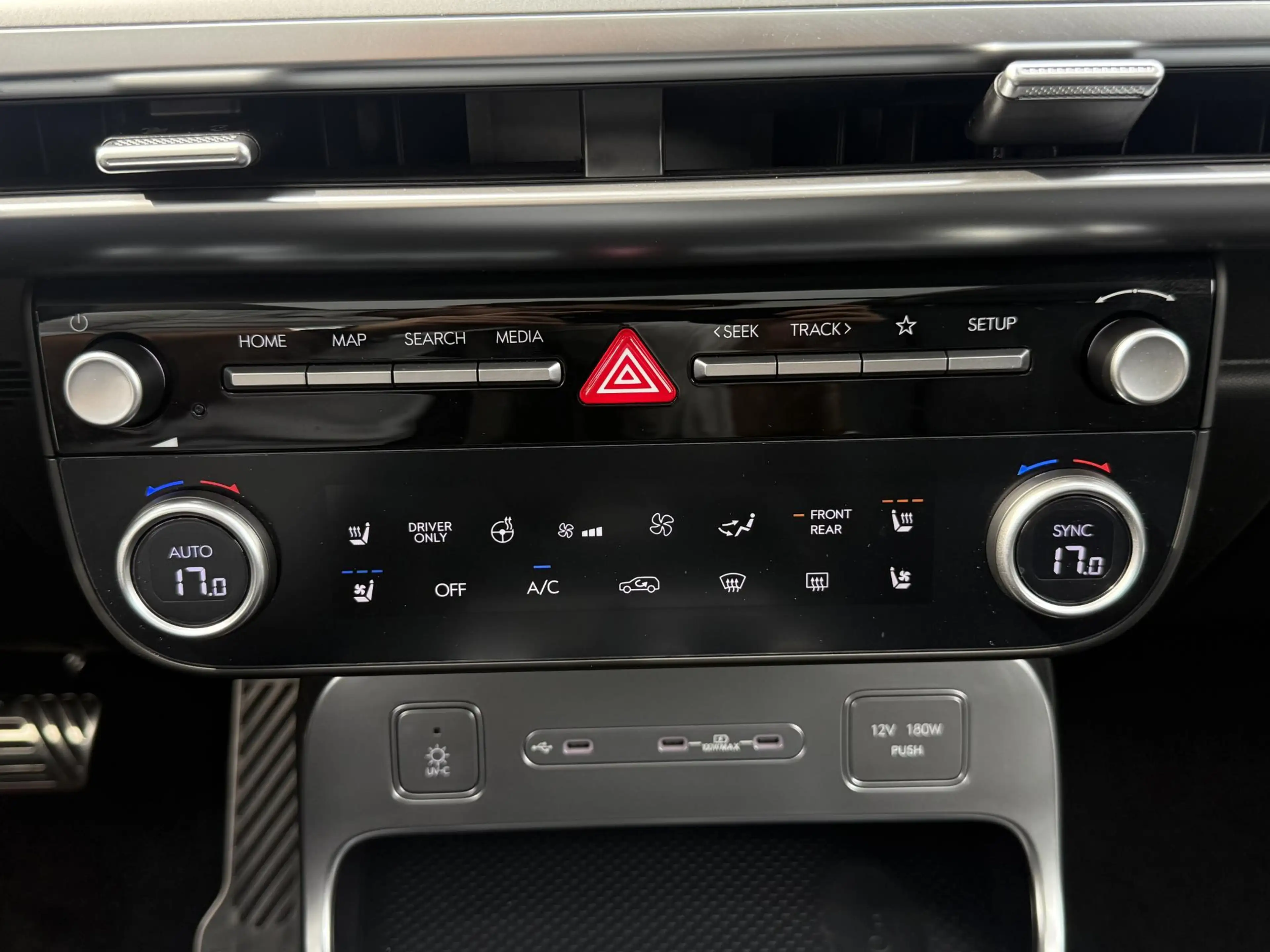 Hyundai IONIQ 9 Lounge AWD 6p. 110.3 kWh / 6 persoons / Full optio — photo 44