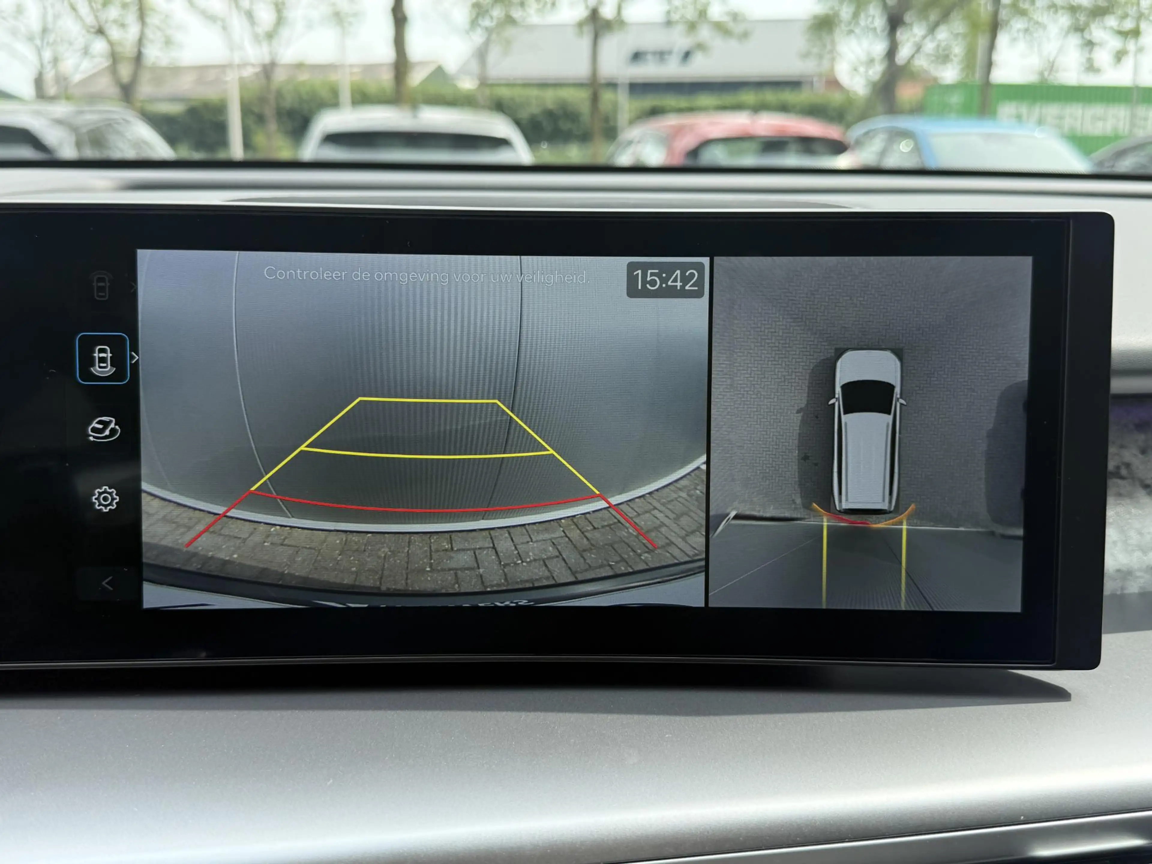 Hyundai IONIQ 9 Lounge AWD 6p. 110.3 kWh / 6 persoons / Full optio — photo 40