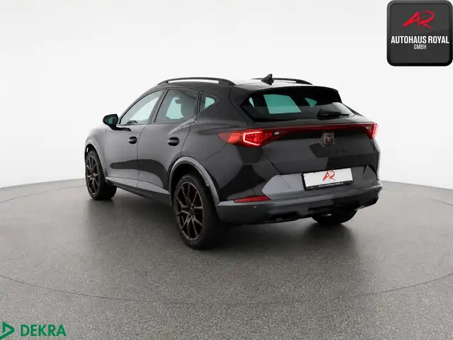 Cupra Formentor view 3