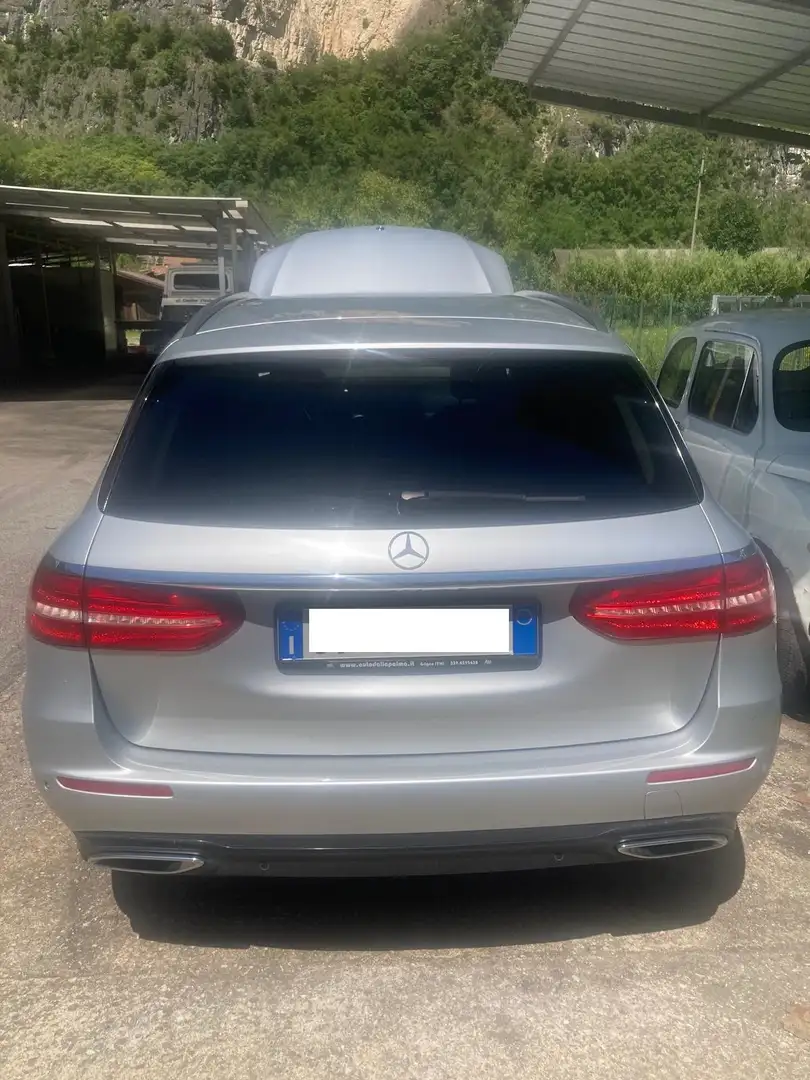 Mercedes-Benz E 220 Classe E - S213 SW SW d Exclusive auto Argento - 2