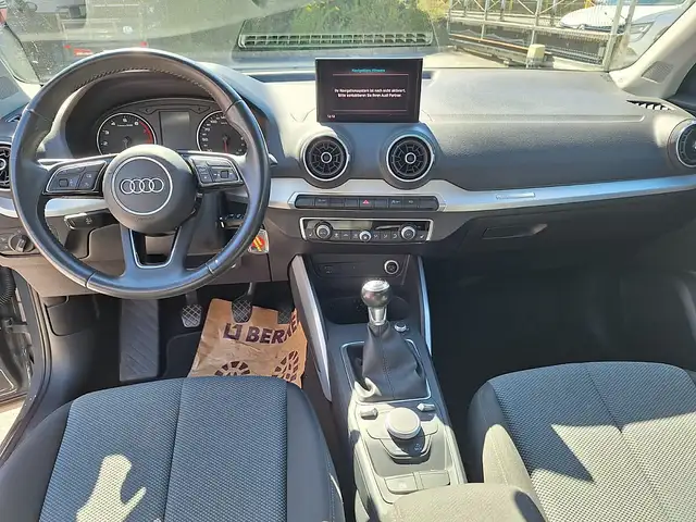 Audi Q2 view 11