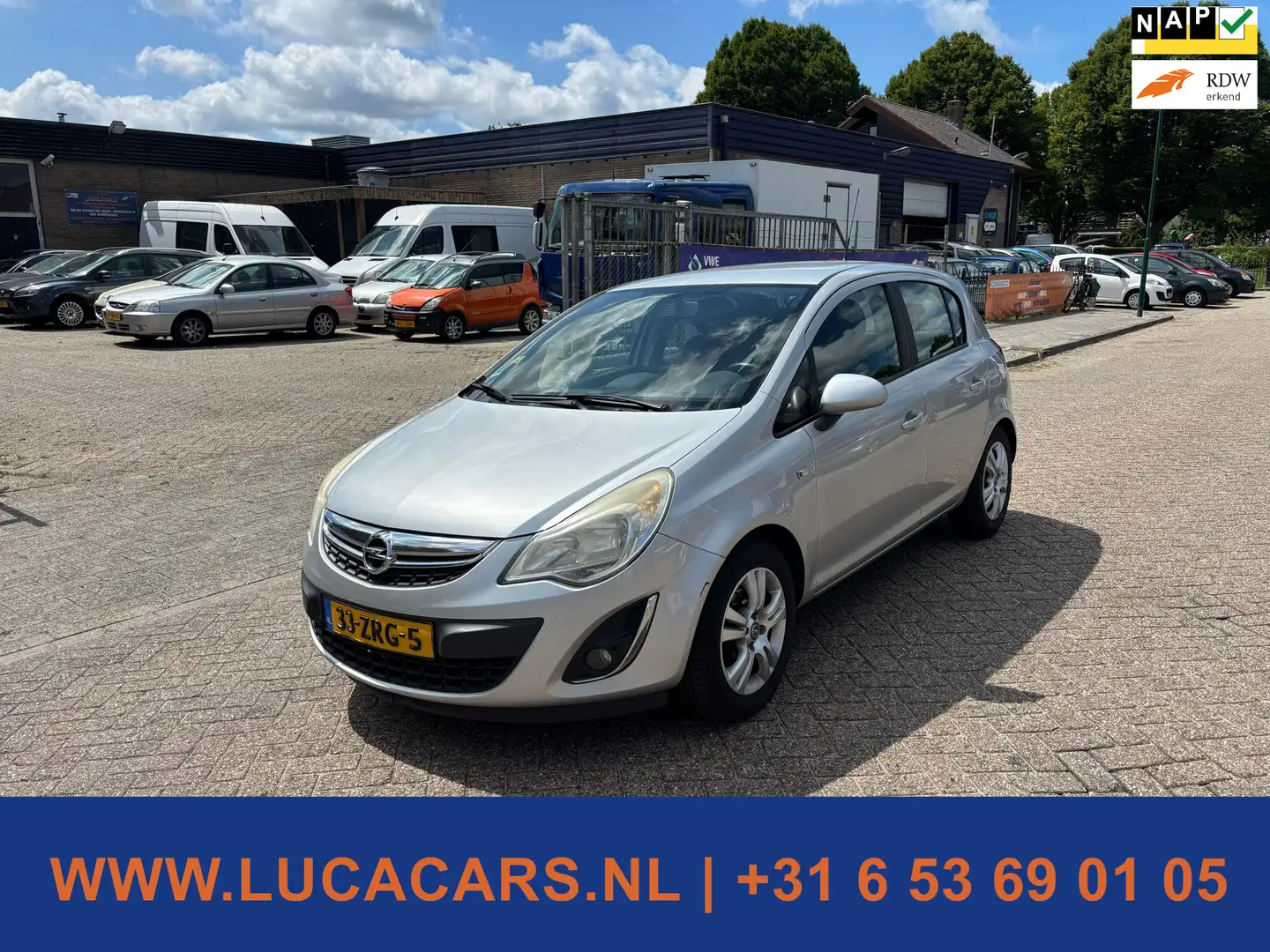 Opel Corsa 1.3 CDTi EcoFlex S/S Cosmo Grijs - 1