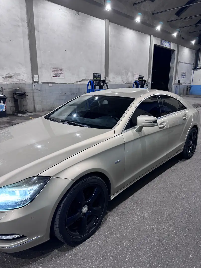 Mercedes-Benz CLS 250 cdi be auto Beżowy - 1