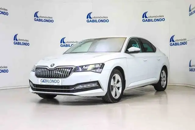 Skoda Superb Ambition 1.4 TSI iV P-HEV DSG