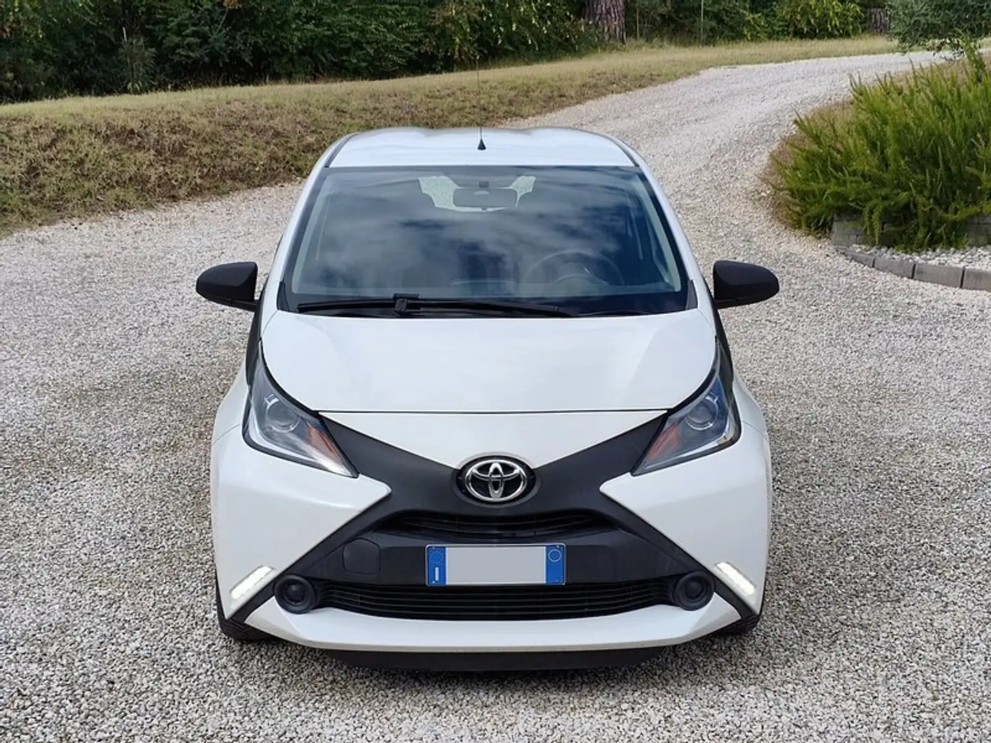 Toyota Aygo Aygo 5p 1.0 69cv x-cool Bílá - 1