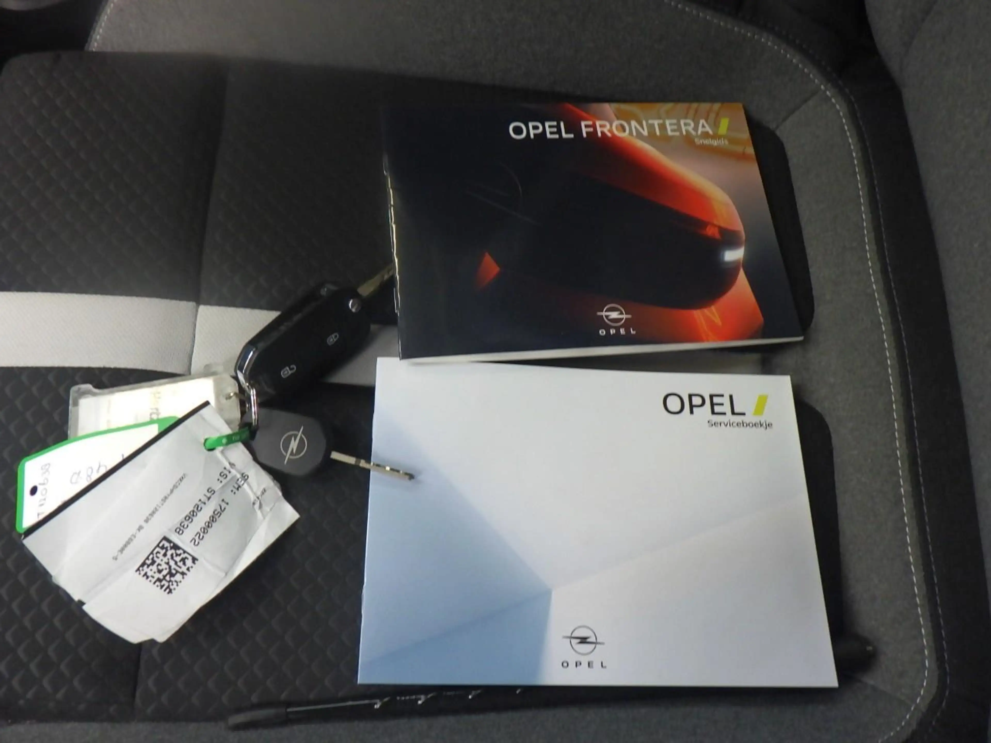 Opel Frontera 1.2 Turbo Hybrid GS / Navigatie / Camera / Parkeer — photo 10