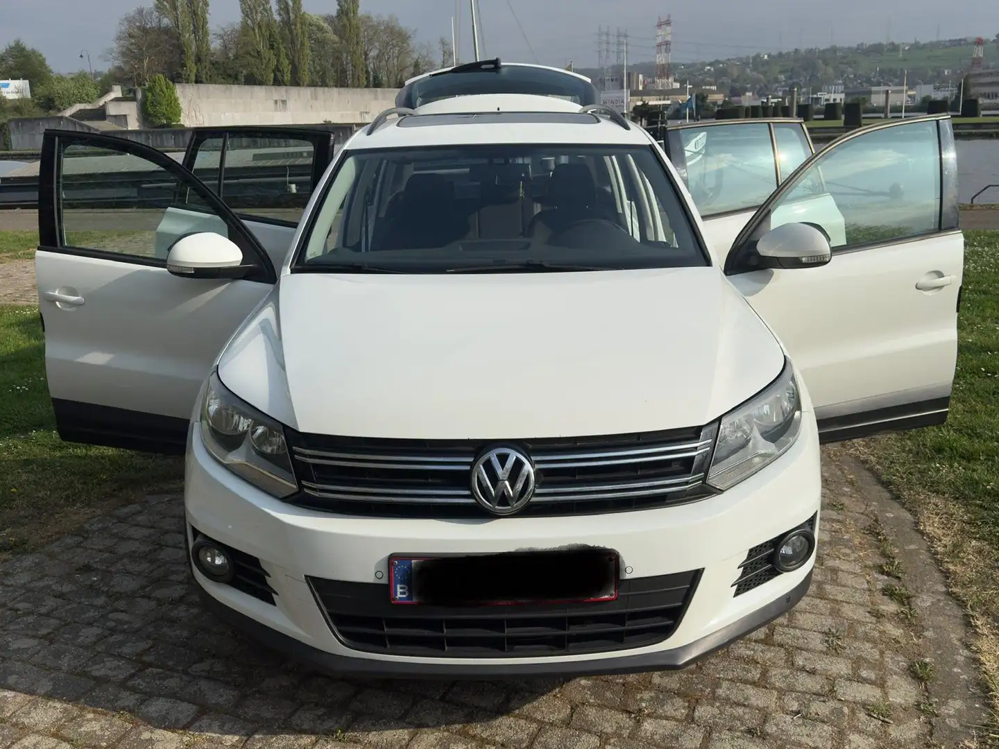 Volkswagen Tiguan Tiguan 2.0 TDi SCR Trend Wit - 1