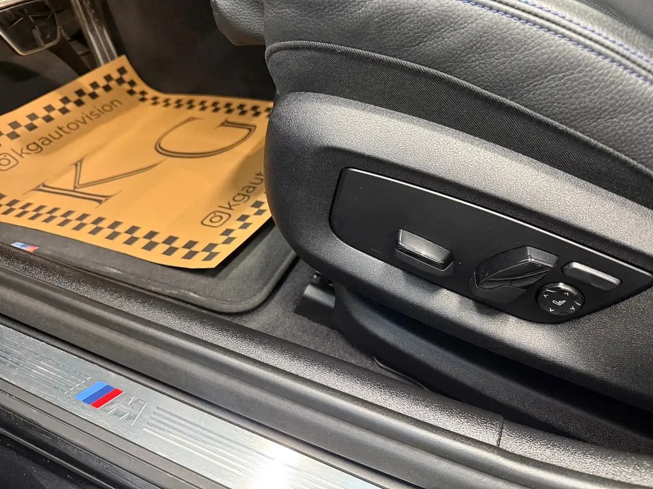 BMW 530 d xDrive M-Sport ab ca. 340€ monatlich, миниатюра 24
